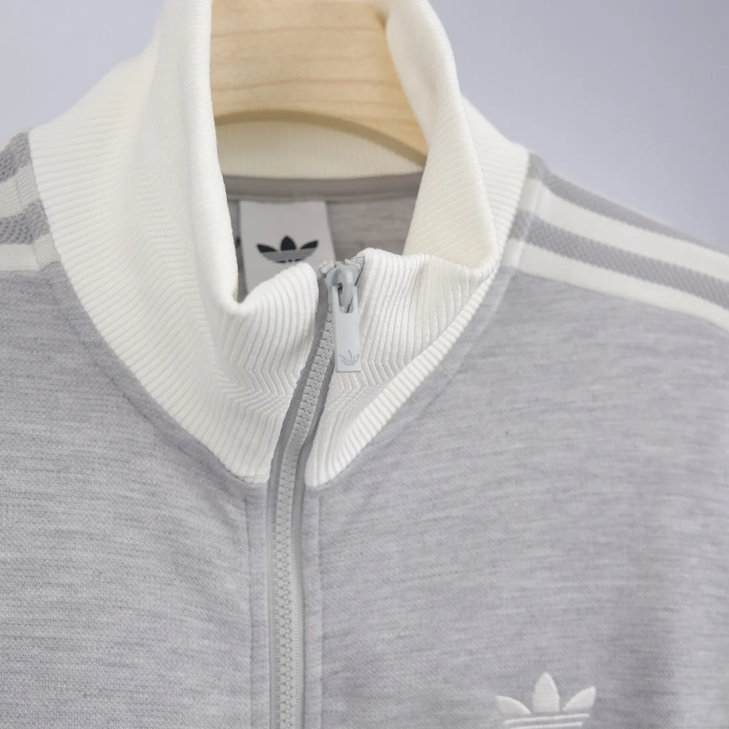 Adidas Originals 3-Stripe Track Jacket D18023071 — view 7