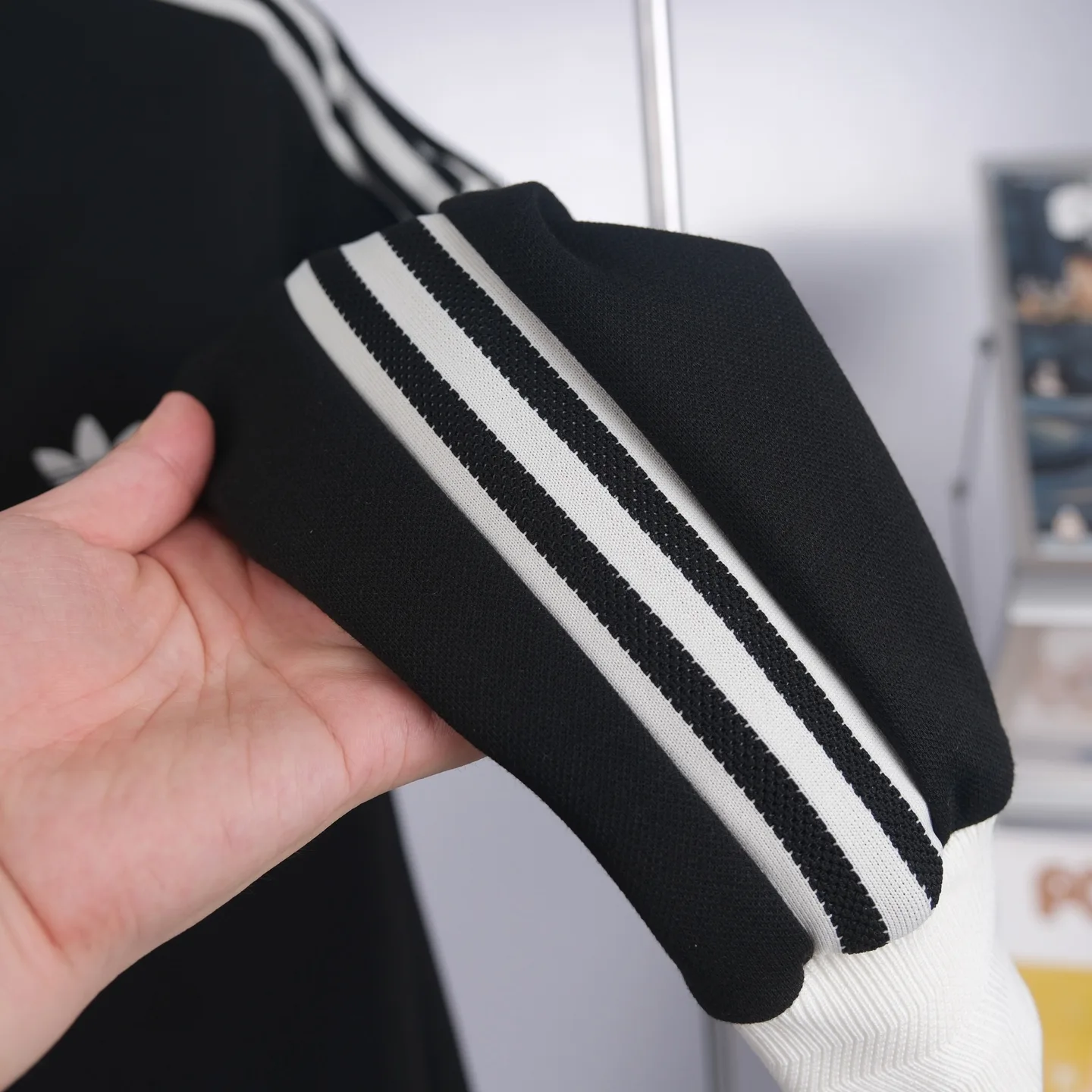 Adidas Originals 3-Stripe Track Jacket D18023071 — view 9