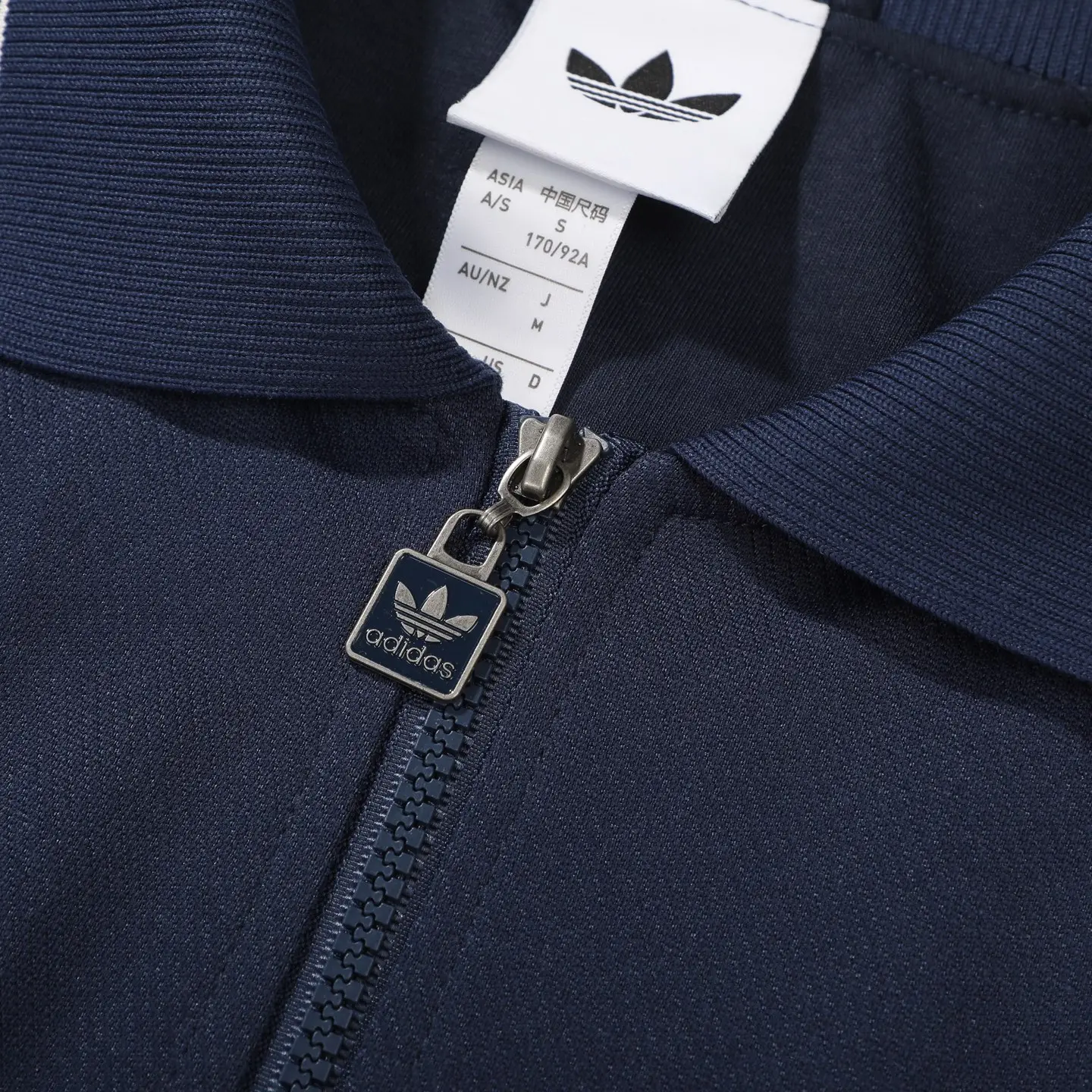 Adicolor Classics 3-Stripes Track Jacket D18023069 — view 6