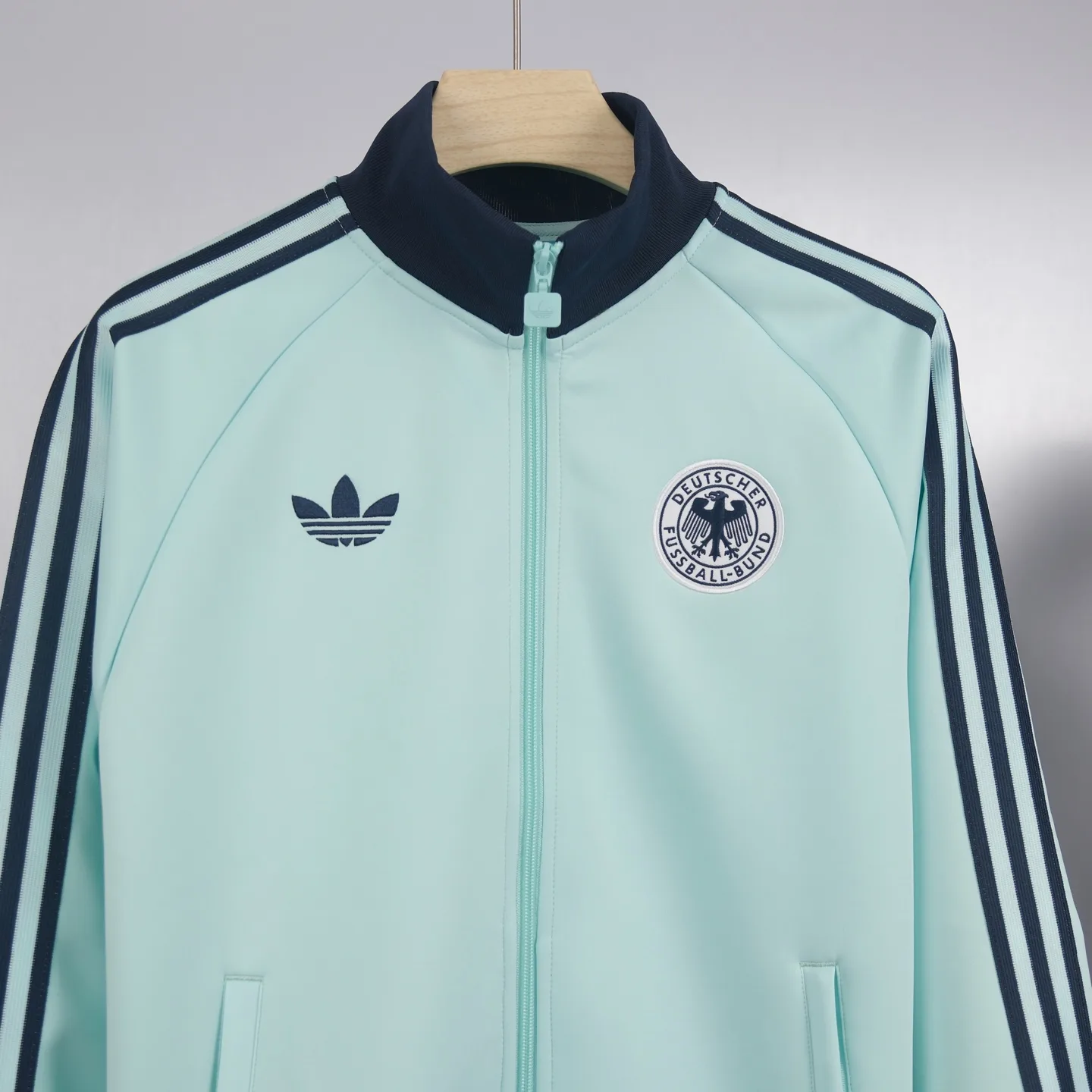 Adidas Originals Germany Retro Track Jacket D18023039 — view 5