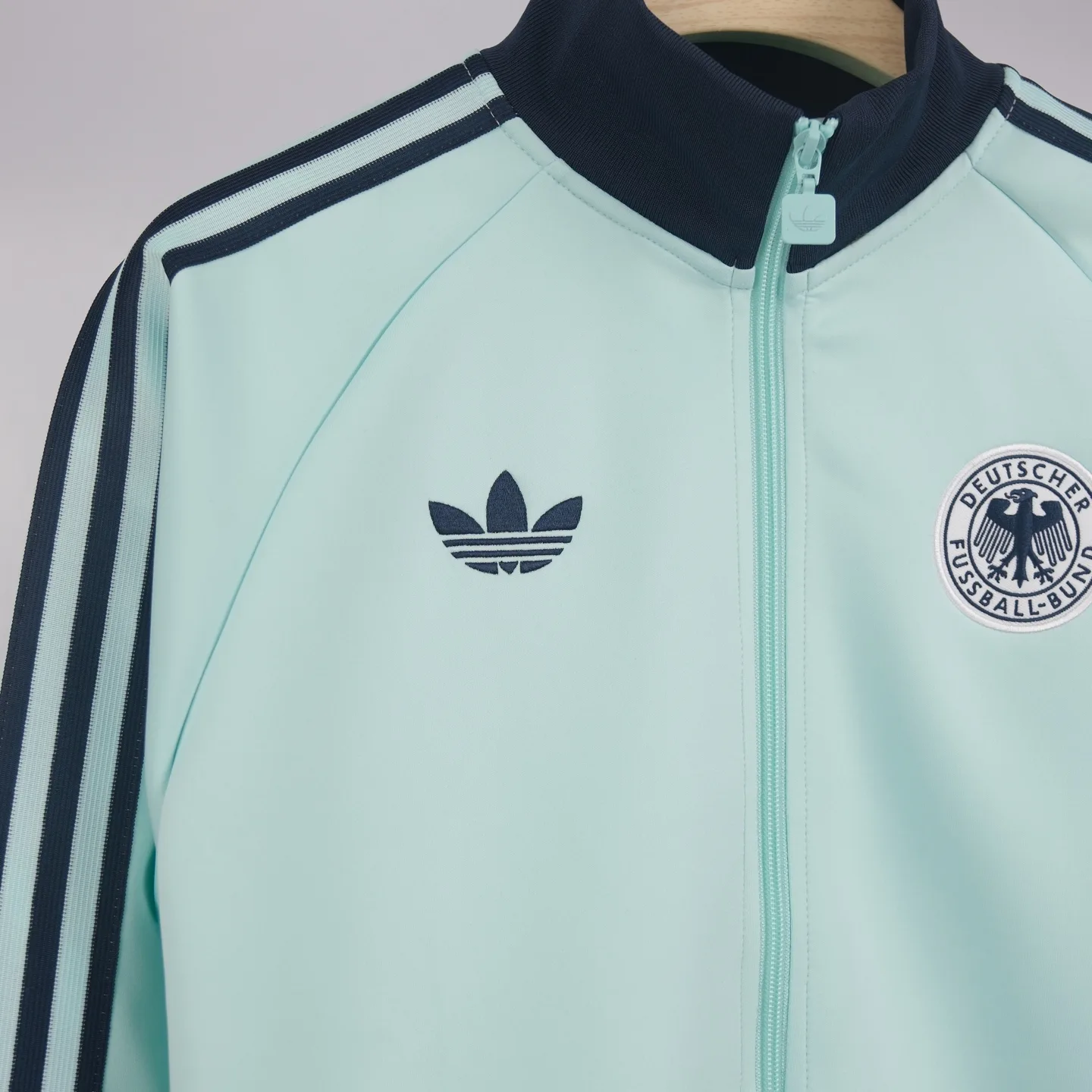 Adidas Originals Germany Retro Track Jacket D18023039 — view 10