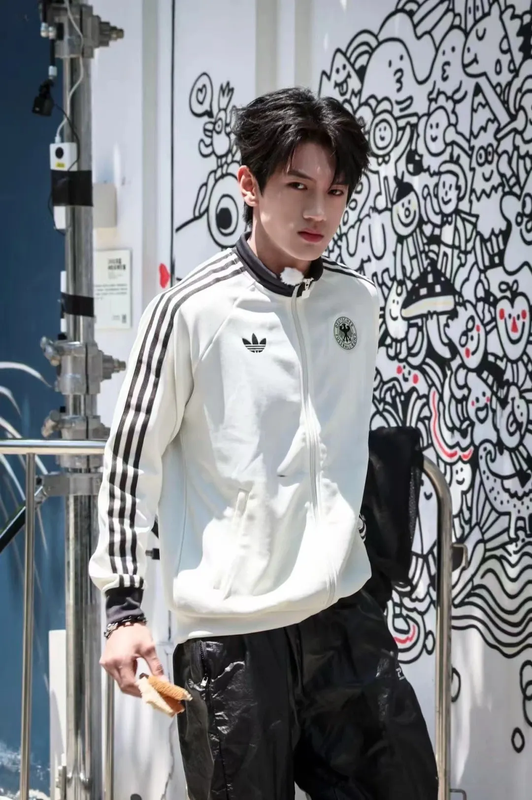 Adidas Originals Germany Retro Track Jacket D18023038 — view 3