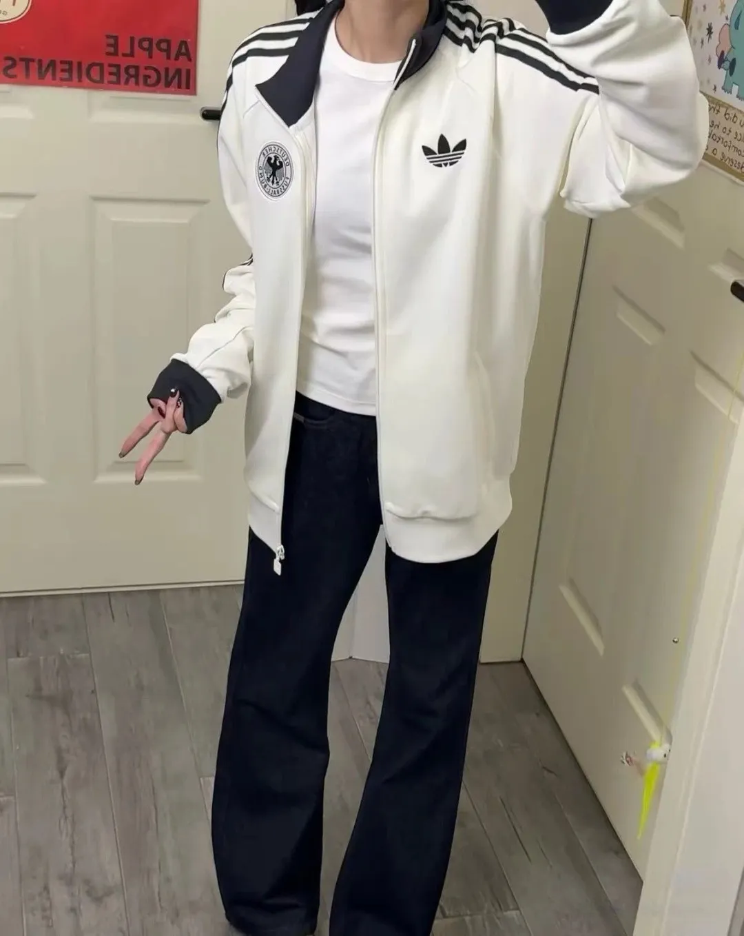 Adidas Originals Germany Retro Track Jacket D18023038 — view 4
