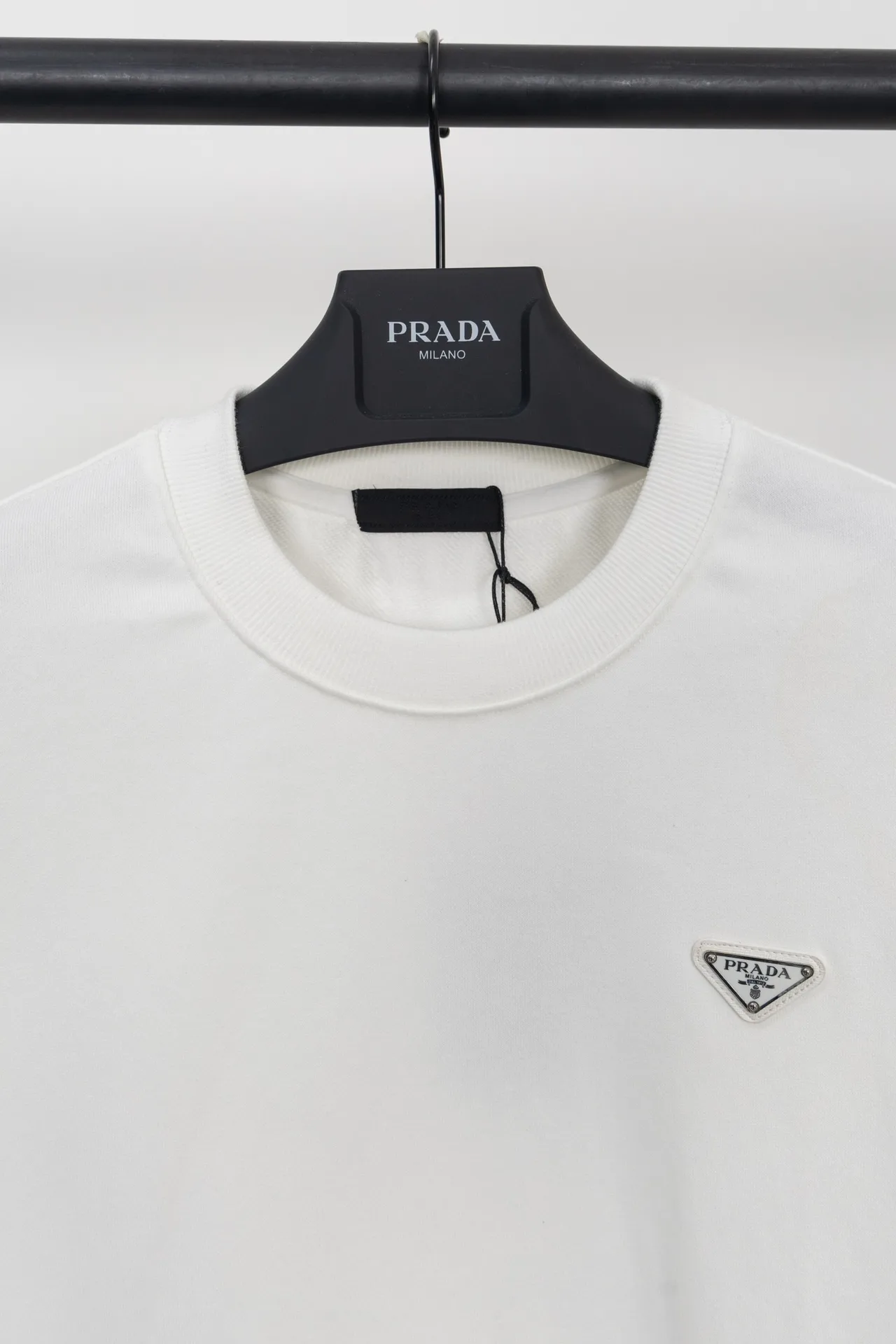 Logo-Appliqué Cotton-Terry Sweatshirt D18021180 — view 4