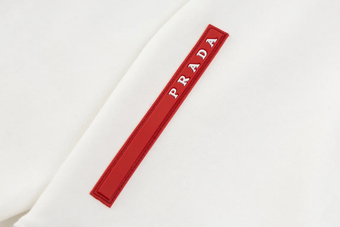 Logo-Plaque Cotton-Terry Sweatshirt D18021181 — view 5