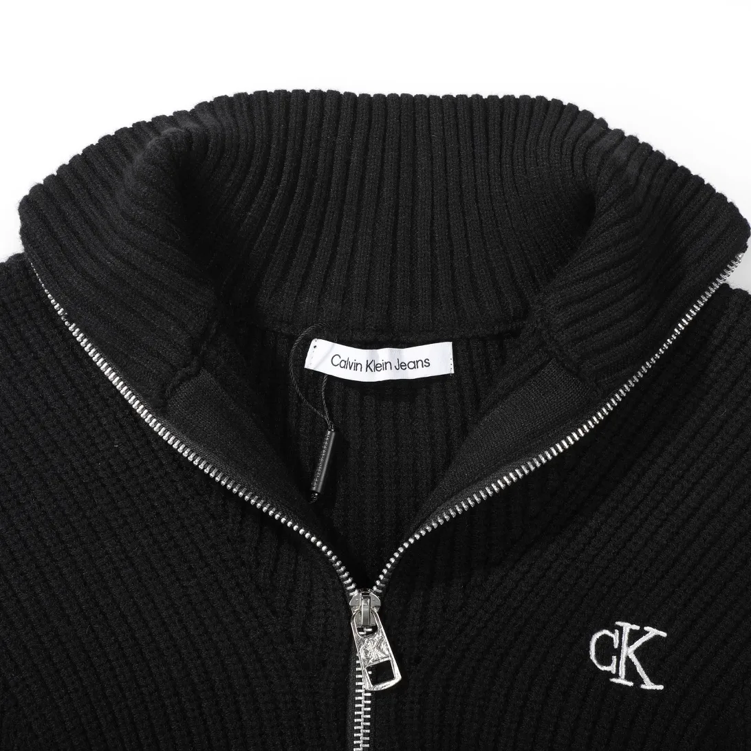 Logo Embroidered Zip-Up Ribbed Cardigan D18023087 — view 4
