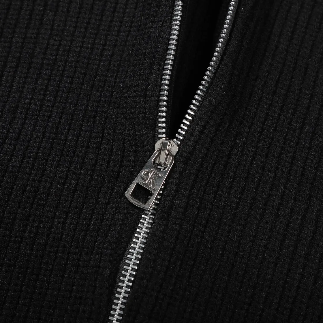 Logo Embroidered Zip-Up Ribbed Cardigan D18023087 — view 11