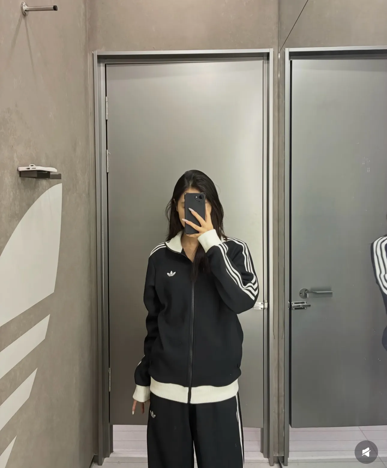 Originals Adicolor Classics Track Jacket D18023070 — view 20