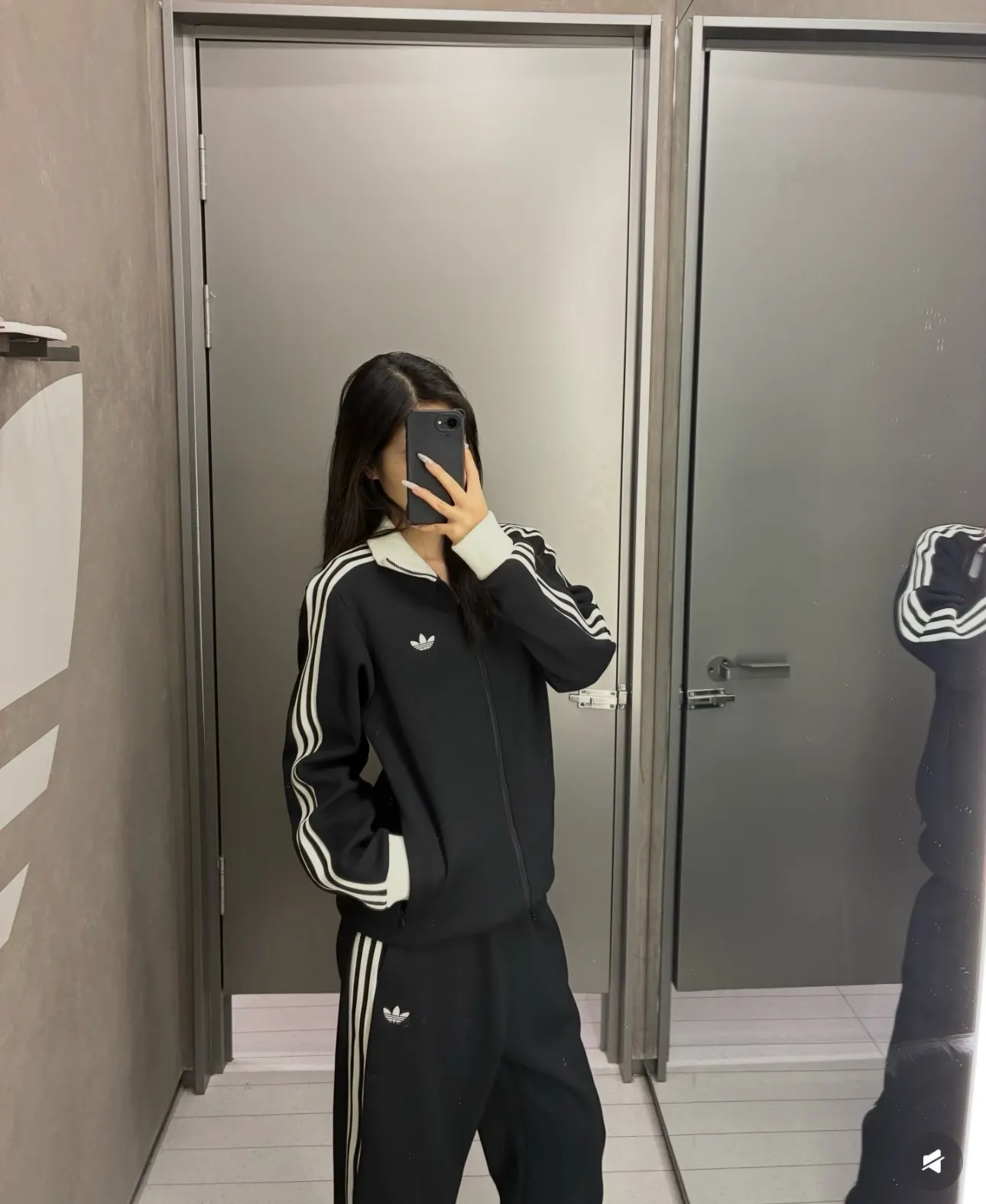 Originals Adicolor Classics Track Jacket D18023070 — view 21