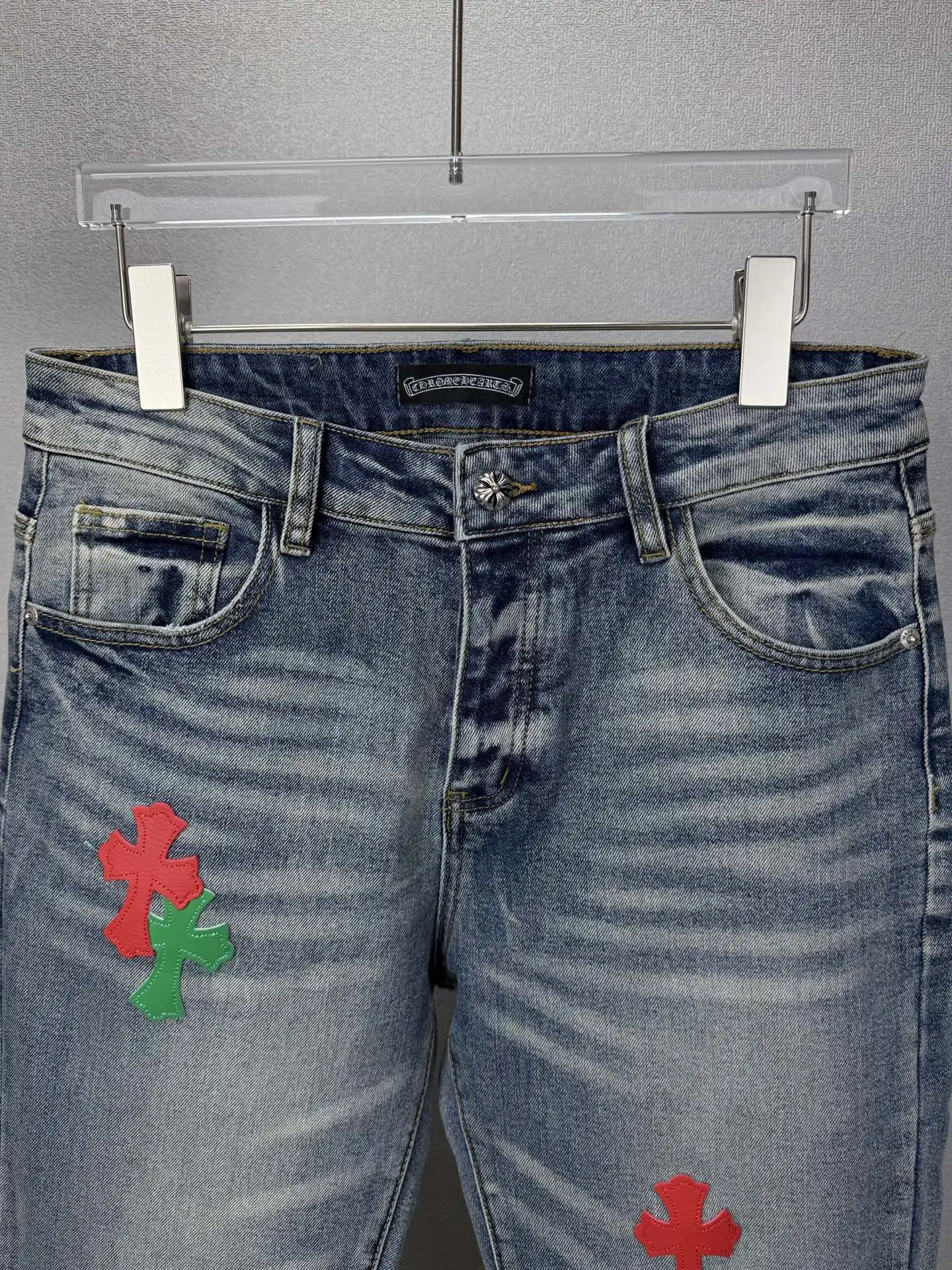 Cross Patch Flared Distressed Jeans D18523166 — view 3