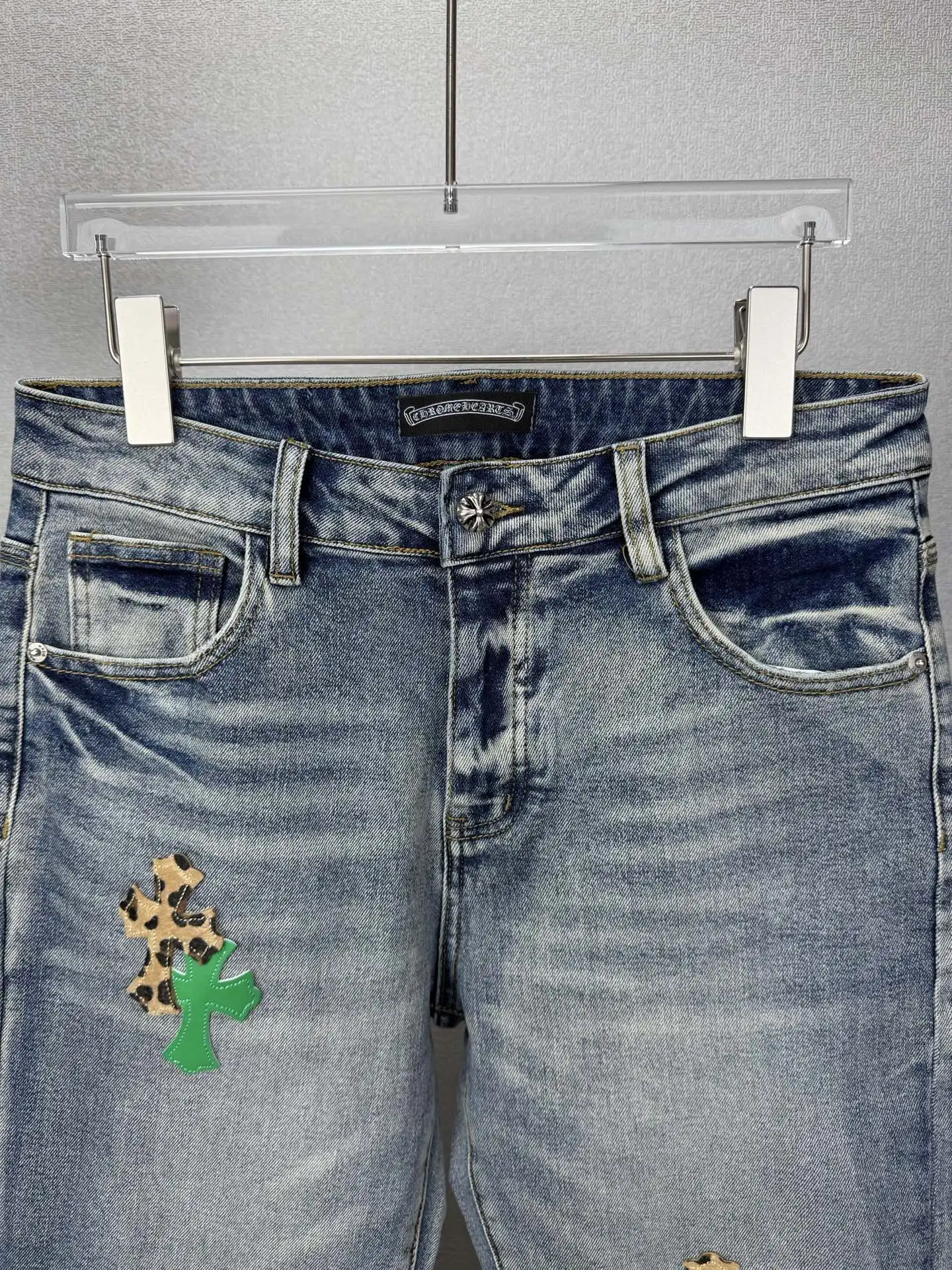 Cross Patch Leopard Print Flared Jeans D18523165 — view 3