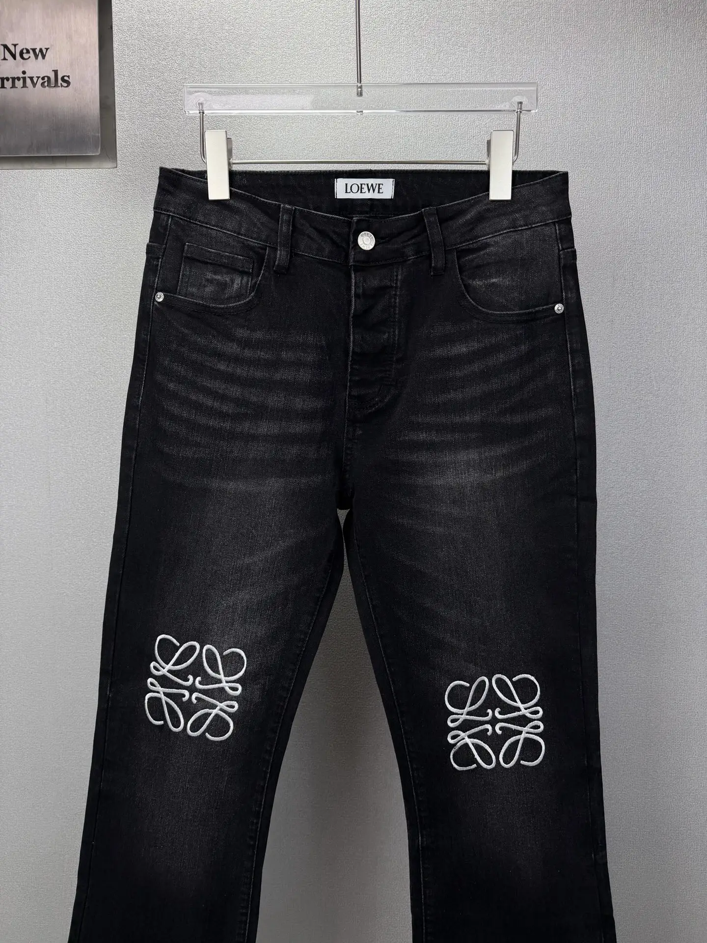 Anagram Embroidered Flared Jeans D18522699 — view 5