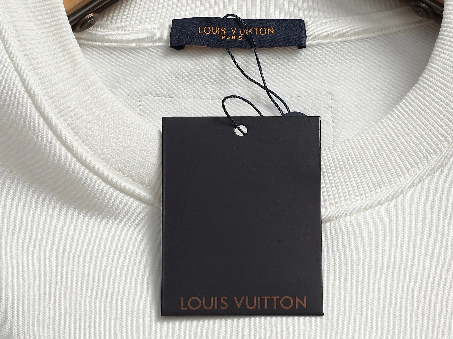 Embroidered Logo Crew-Neck Sweatshirt D18521498 — view 5