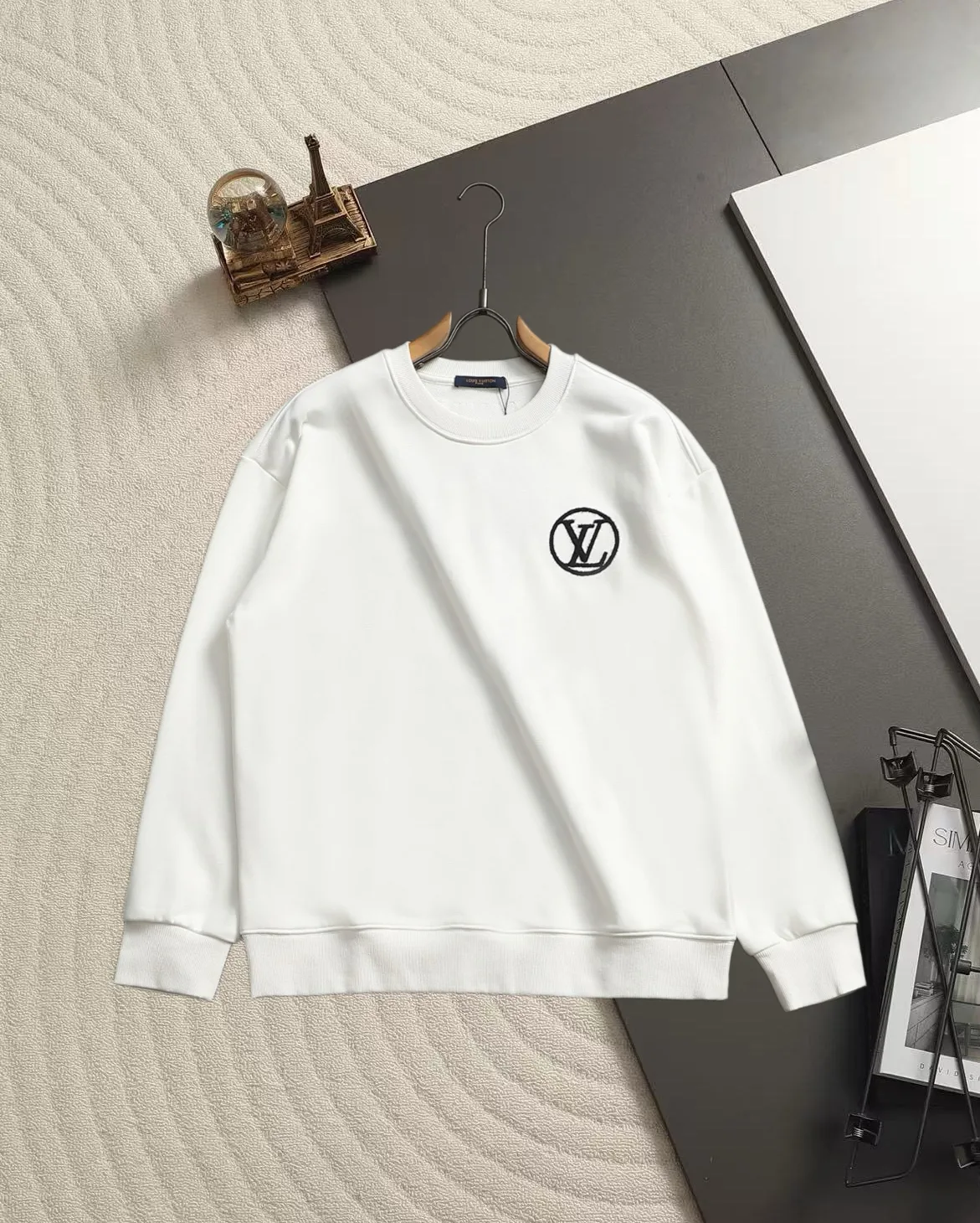 Logo Embroidered Crew-Neck Sweatshirt D18521502