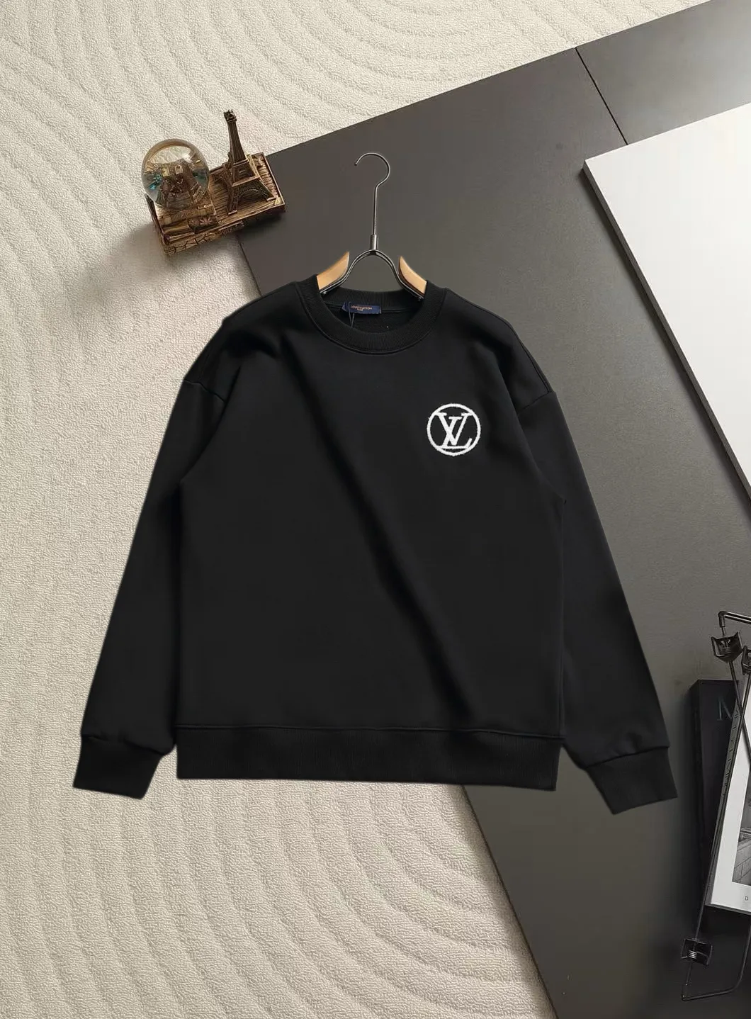 Logo Embroidered Crew-Neck Sweatshirt D18521503