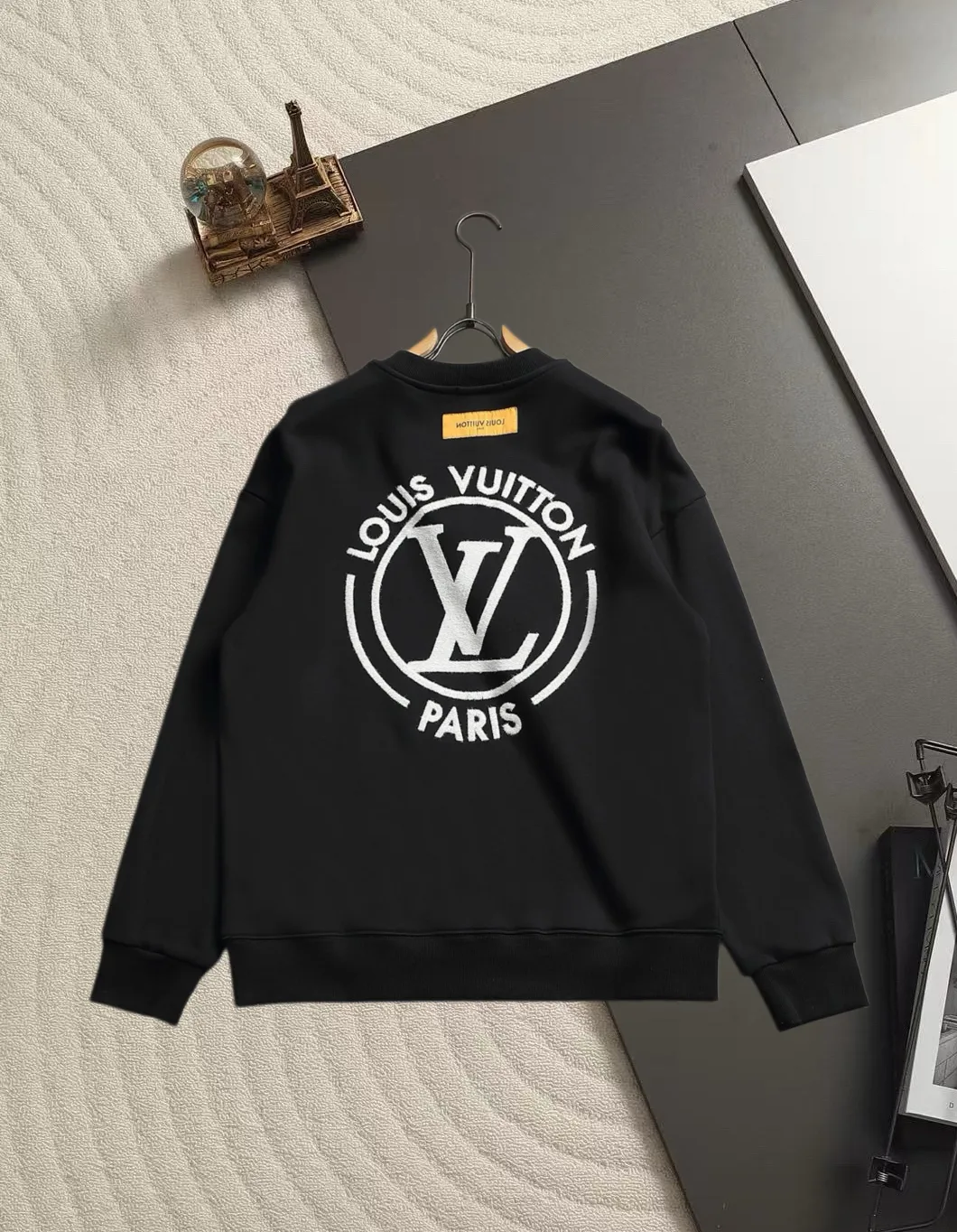 Logo Embroidered Crew-Neck Sweatshirt D18521503 — view 3