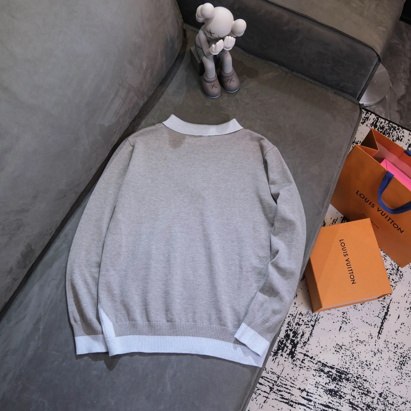 Layered Wool-Blend V-Neck Sweater D18523077 — view 2