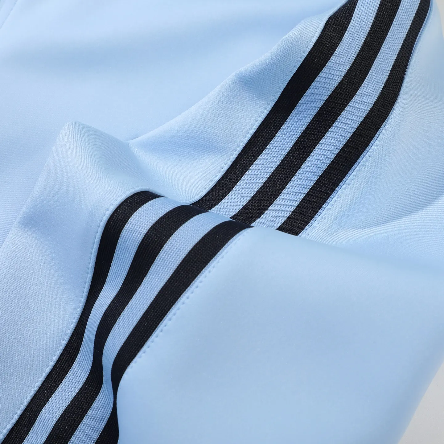 Adicolor Firebird Tricot Track Jacket D18523047 — view 14