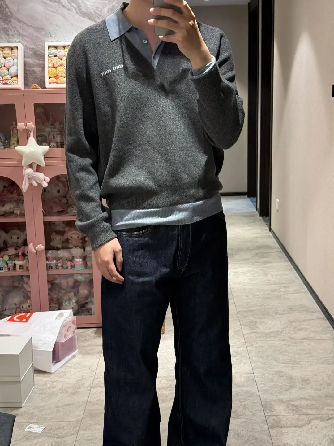 Layered-Effect Wool-Blend V-Neck Sweater D18523076 — view 5
