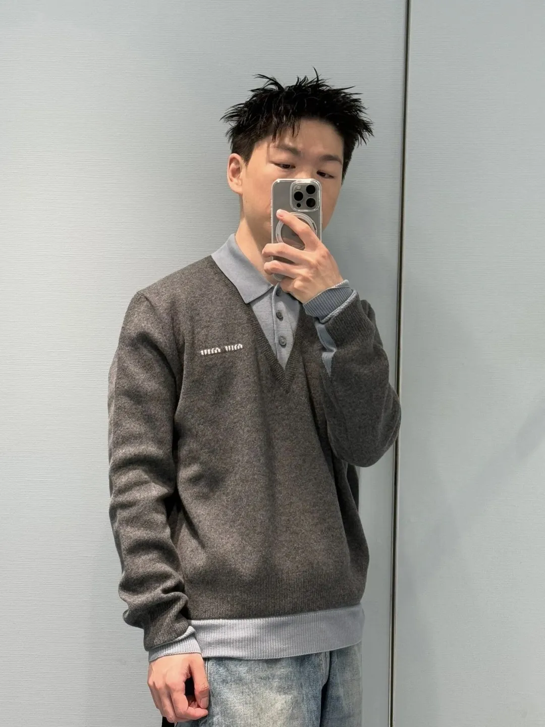 Layered-Effect Wool-Blend V-Neck Sweater D18523076 — view 15