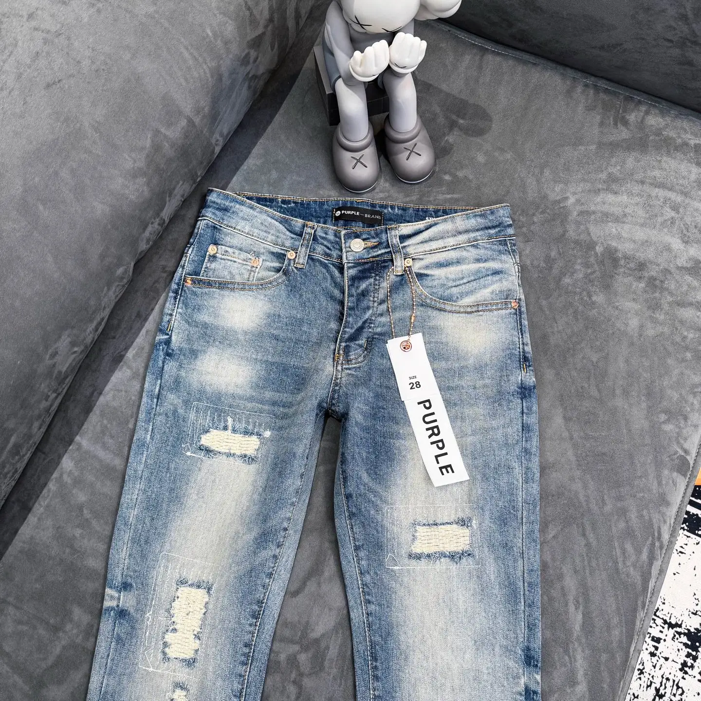 Distressed Embroidered Flare-Leg Jeans D18523101 — view 4