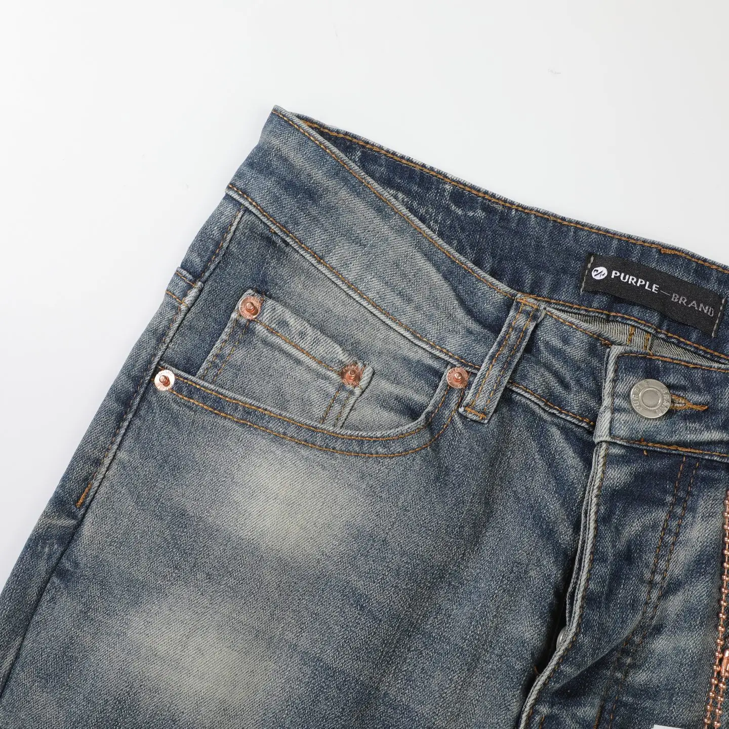 Distressed Patchwork Flared Jeans D18523100 — view 4