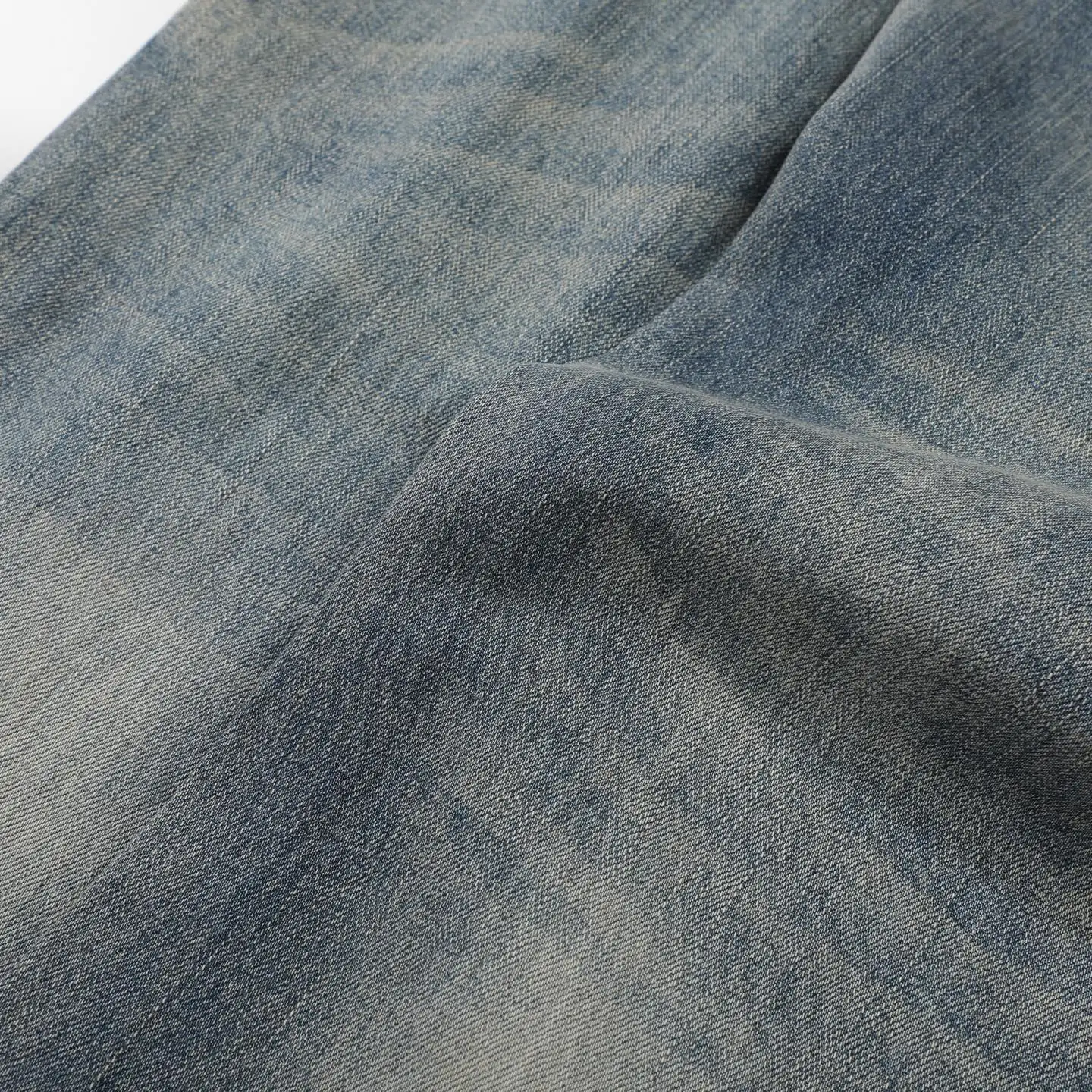 Distressed Patchwork Flared Jeans D18523100 — view 14