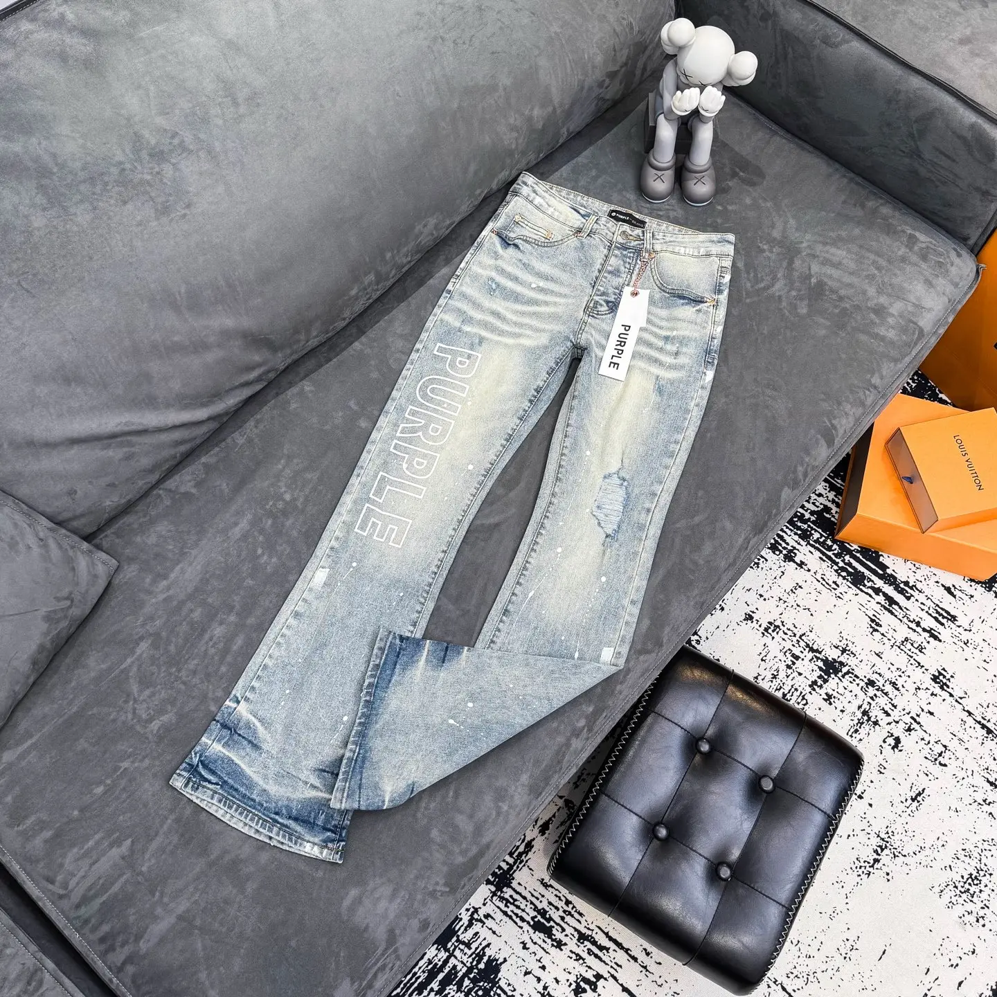 Logo Print Paint-Splatter Flare Jeans D18523097 — view 2