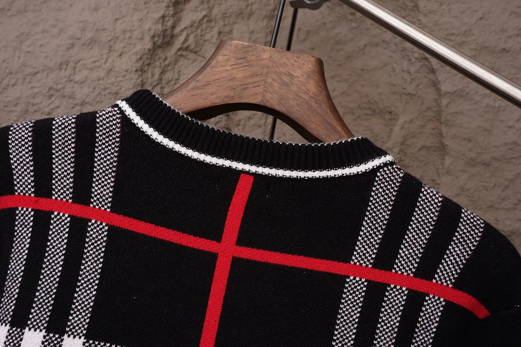 Check Intarsia Wool and Mohair-Blend Sweater D19021107 — view 5