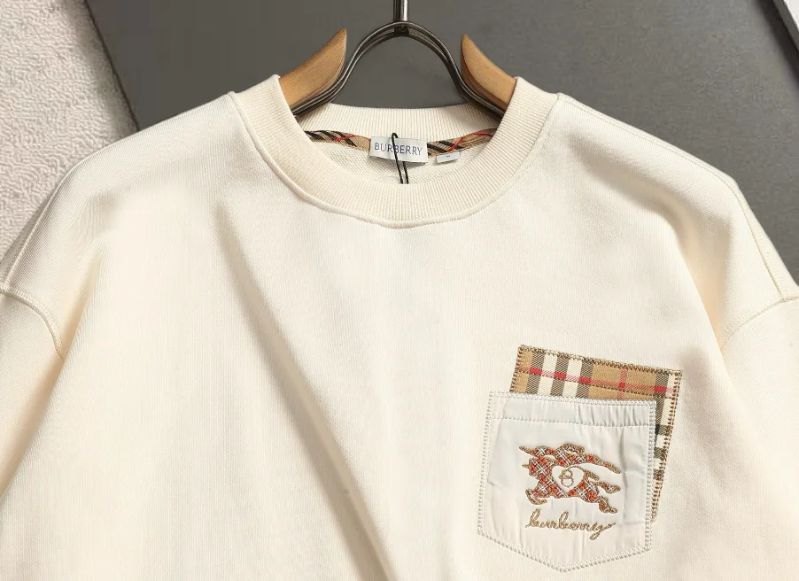 Vintage Check Patch Logo Sweatshirt D19021508 — view 3
