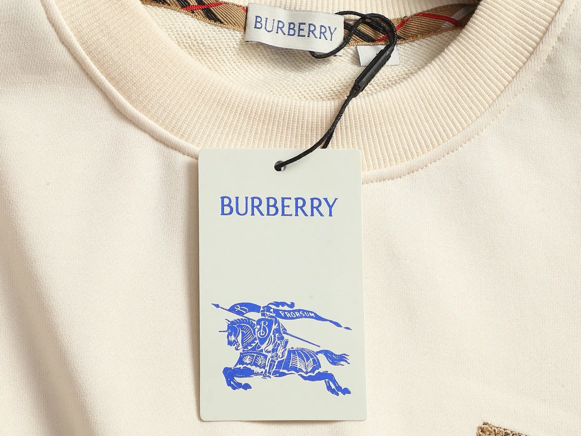 Vintage Check Patch Logo Sweatshirt D19021508 — view 6