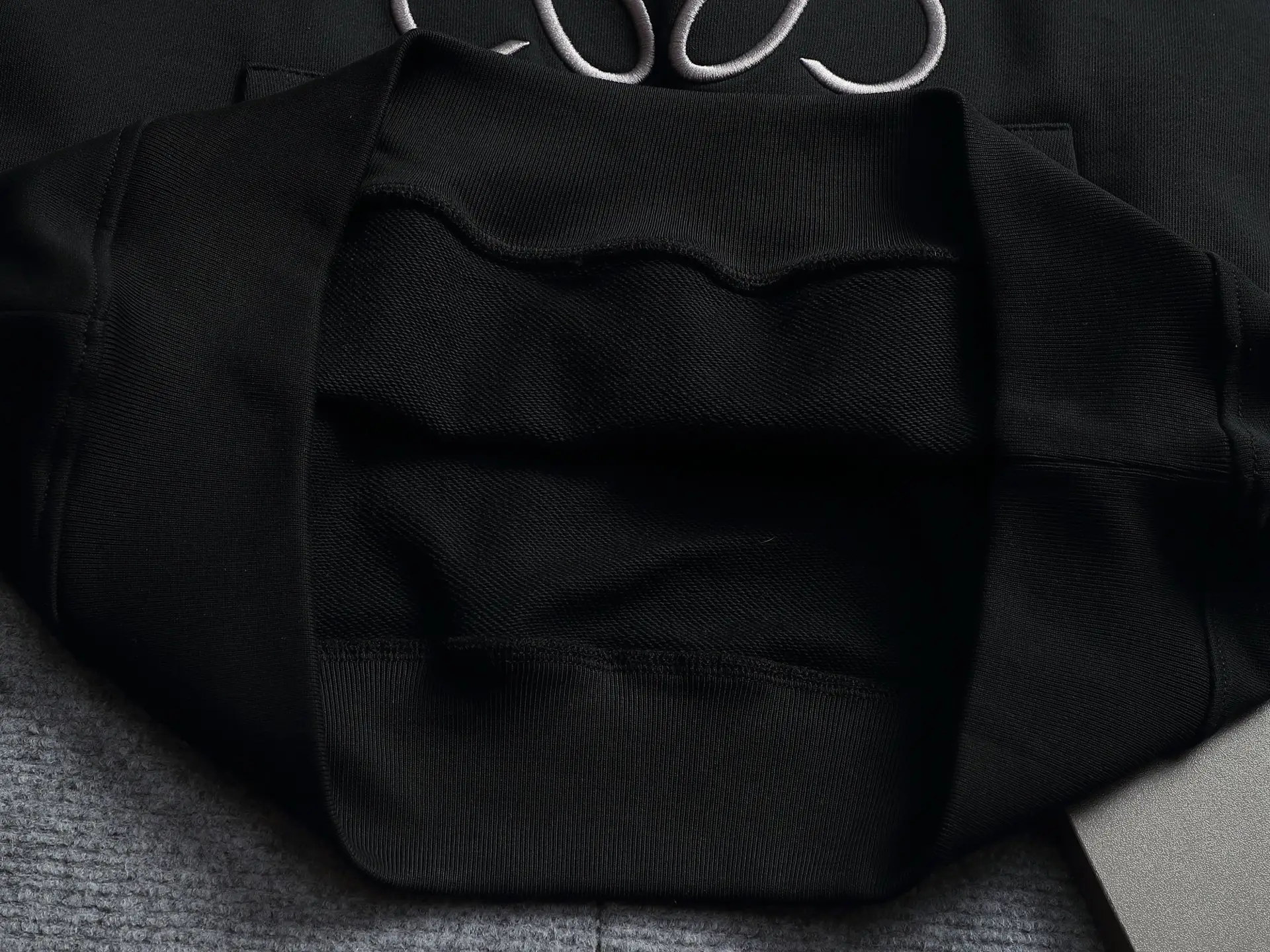 Anagram Embroidered Cotton-Blend Hoodie D19023300 — view 8
