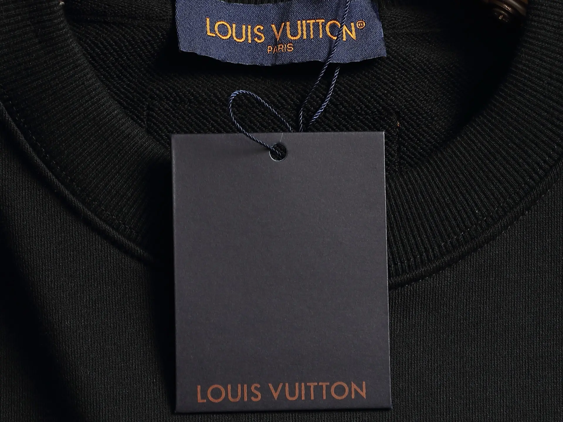 Embroidered Logo Crew-Neck Sweatshirt D19021505 — view 5