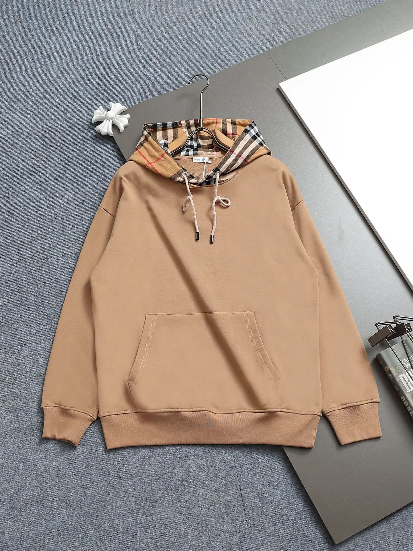 Check-Lined Cotton-Blend Hoodie D19023281