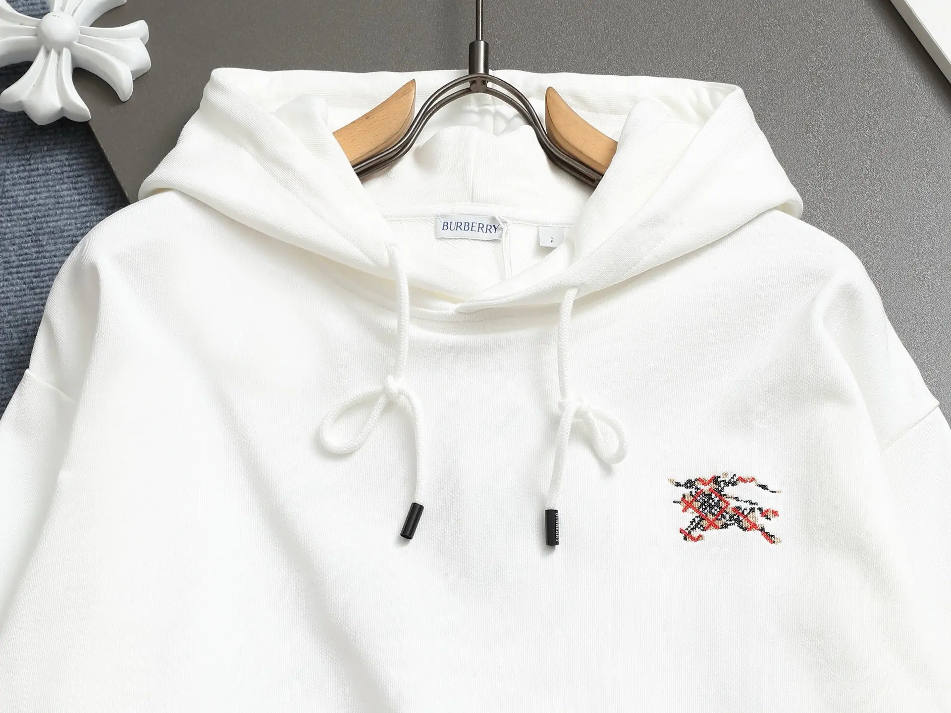 Logo Embroidery Cotton-Blend Hoodie D19023276 — view 3