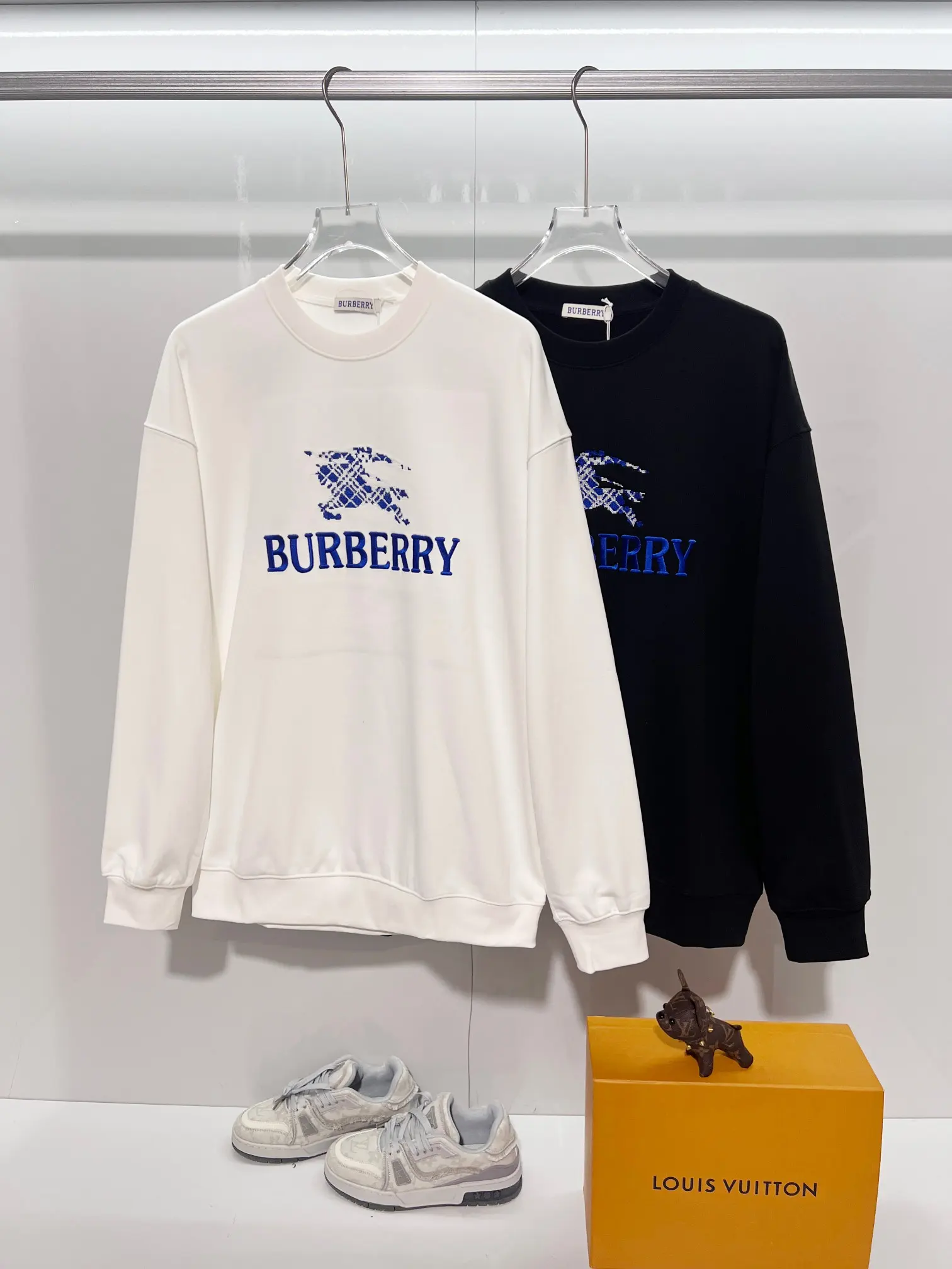 EKD Logo Embroidered Cotton Sweatshirt D19024174 — view 11