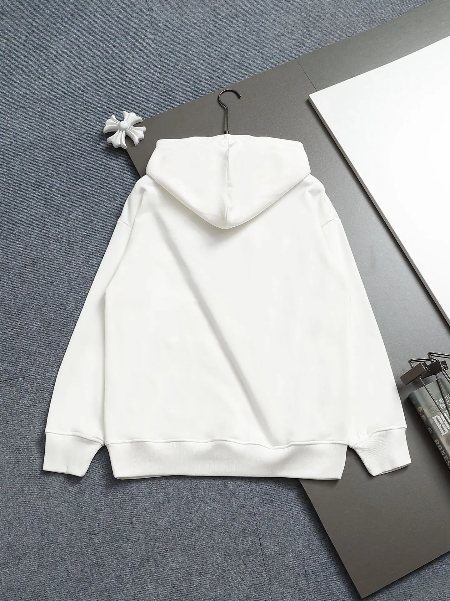 CD Icon Embroidered Cotton-Blend Hoodie D19023271 — view 2