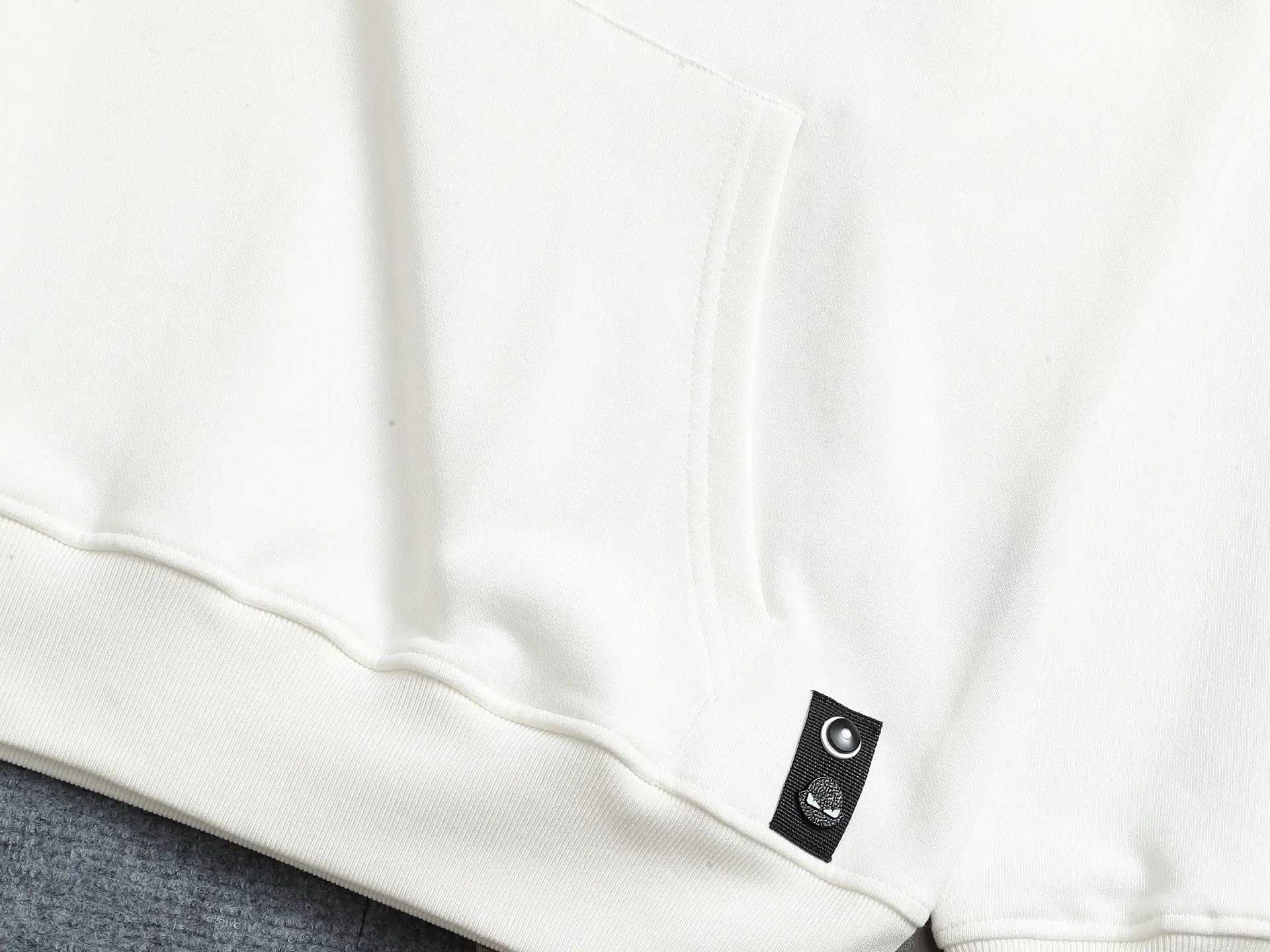 Logo Print Cotton-Blend Hoodie D19023264 — view 4