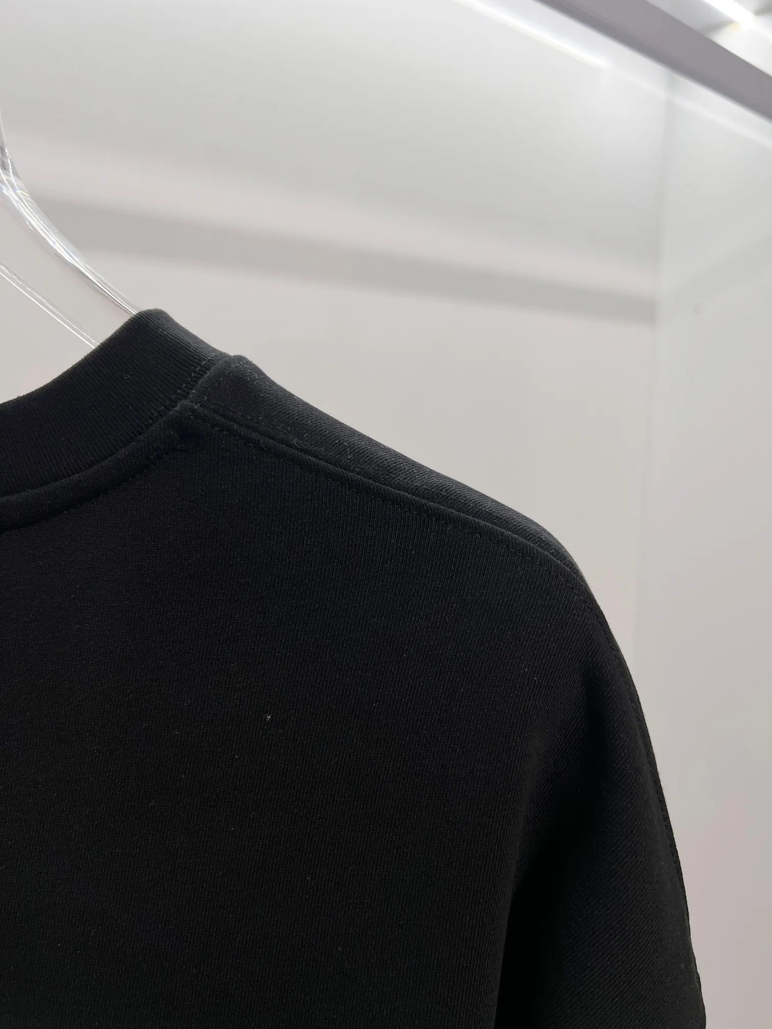Embellished Logo Crew-Neck Sweatshirt D19024156 — view 8