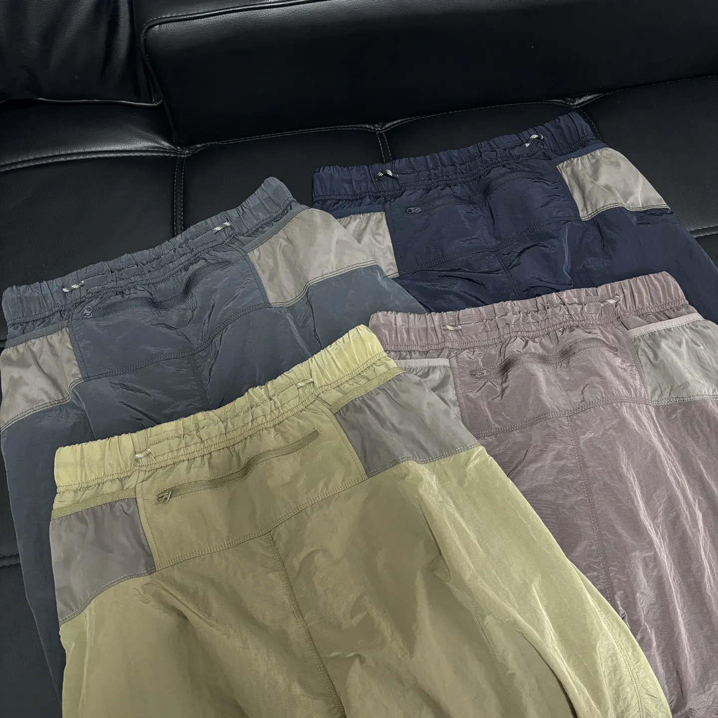 Water-Repellent Nylon Straight-Leg Trousers D19021523 — view 7