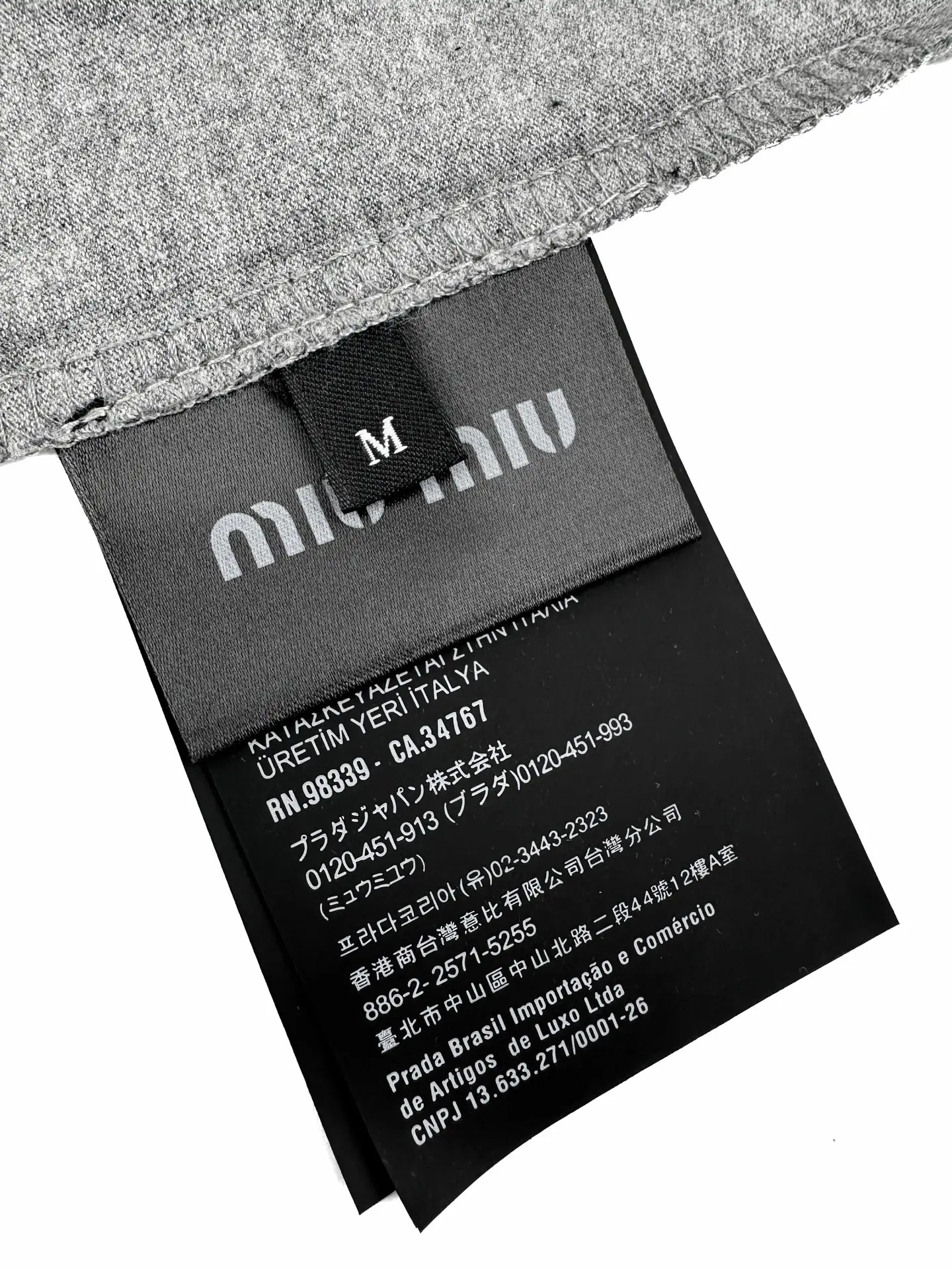 Logo-Embroidered Long-Sleeve T-Shirt D19523197 — view 9