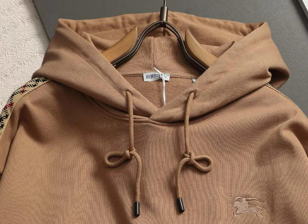 Logo Embroidery Cotton-Blend Hoodie D19521345 — view 3