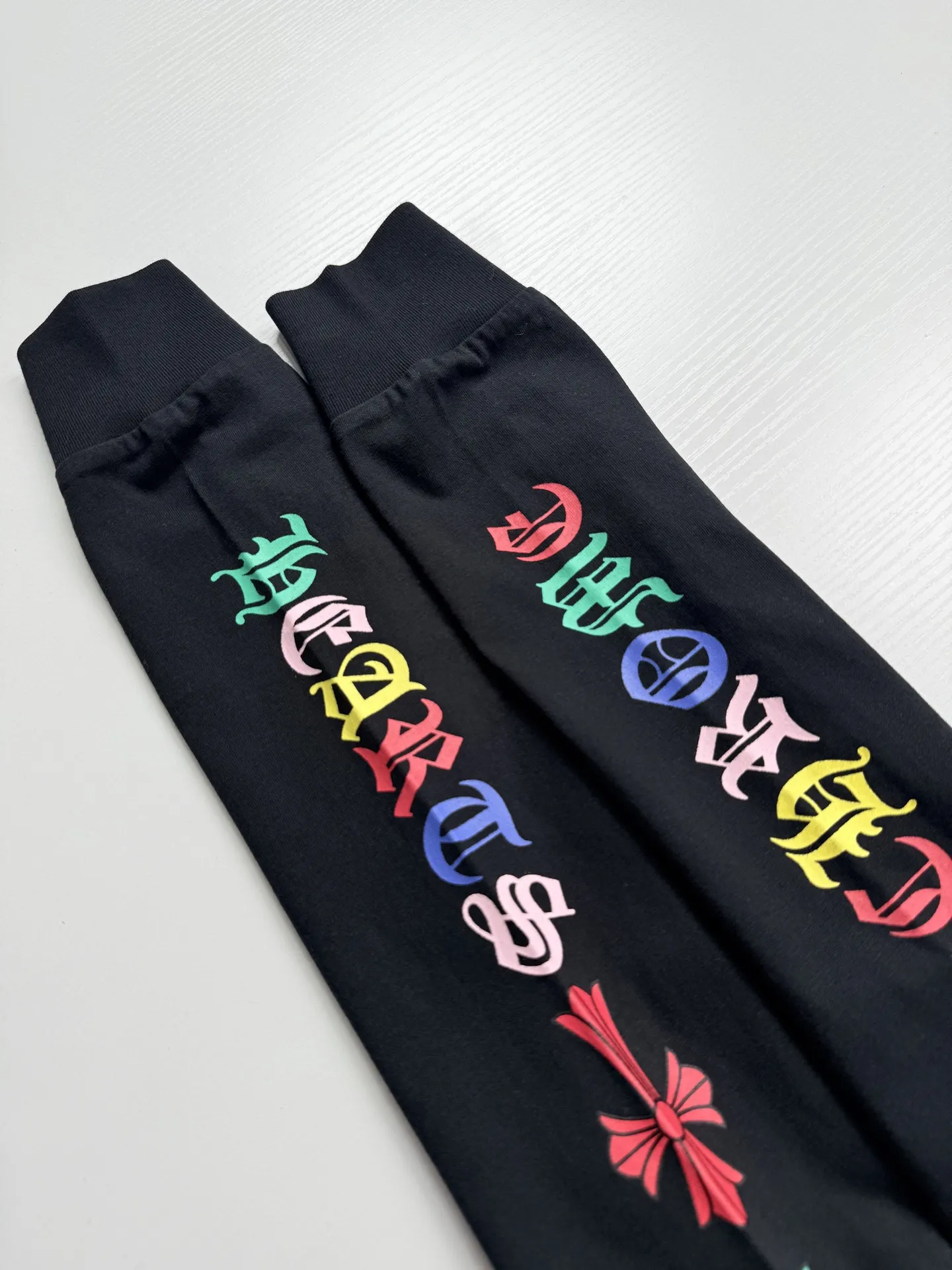 Multicolor Cross Print Long-Sleeve T-Shirt D19523922 — view 10