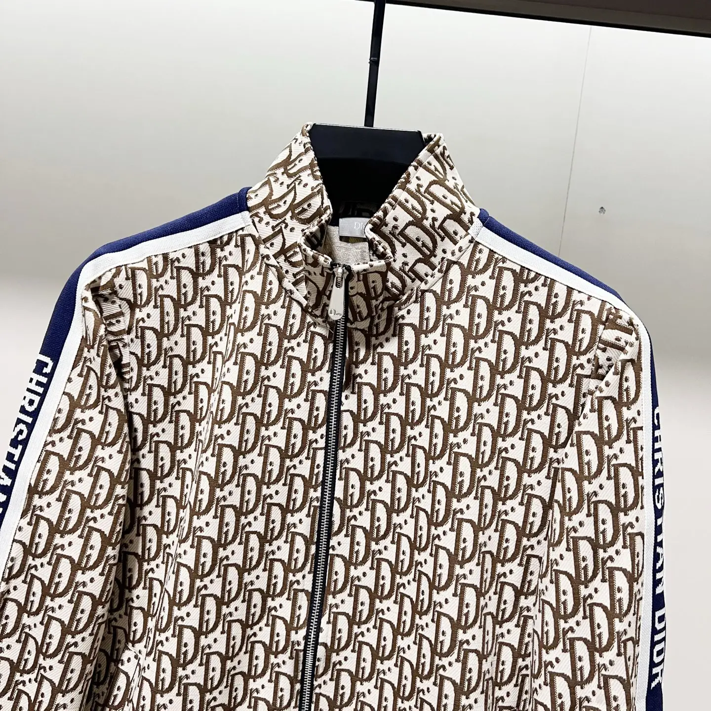 Oblique Monogram Zip-Up Track Jacket D19521357 — view 4