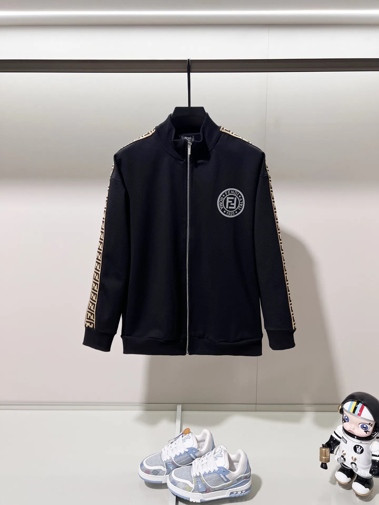 FF Logo Tape Zip-Up Track Jacket D19521350