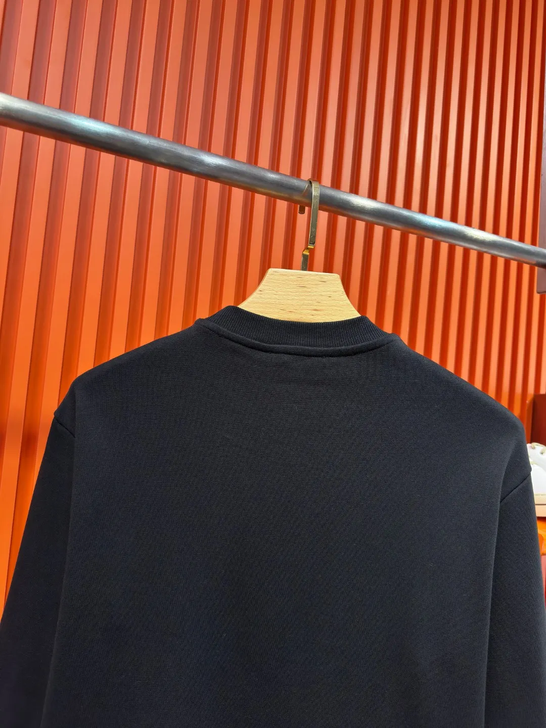 Web Stripe Logo Embroidered Sweatshirt D19523321 — view 11