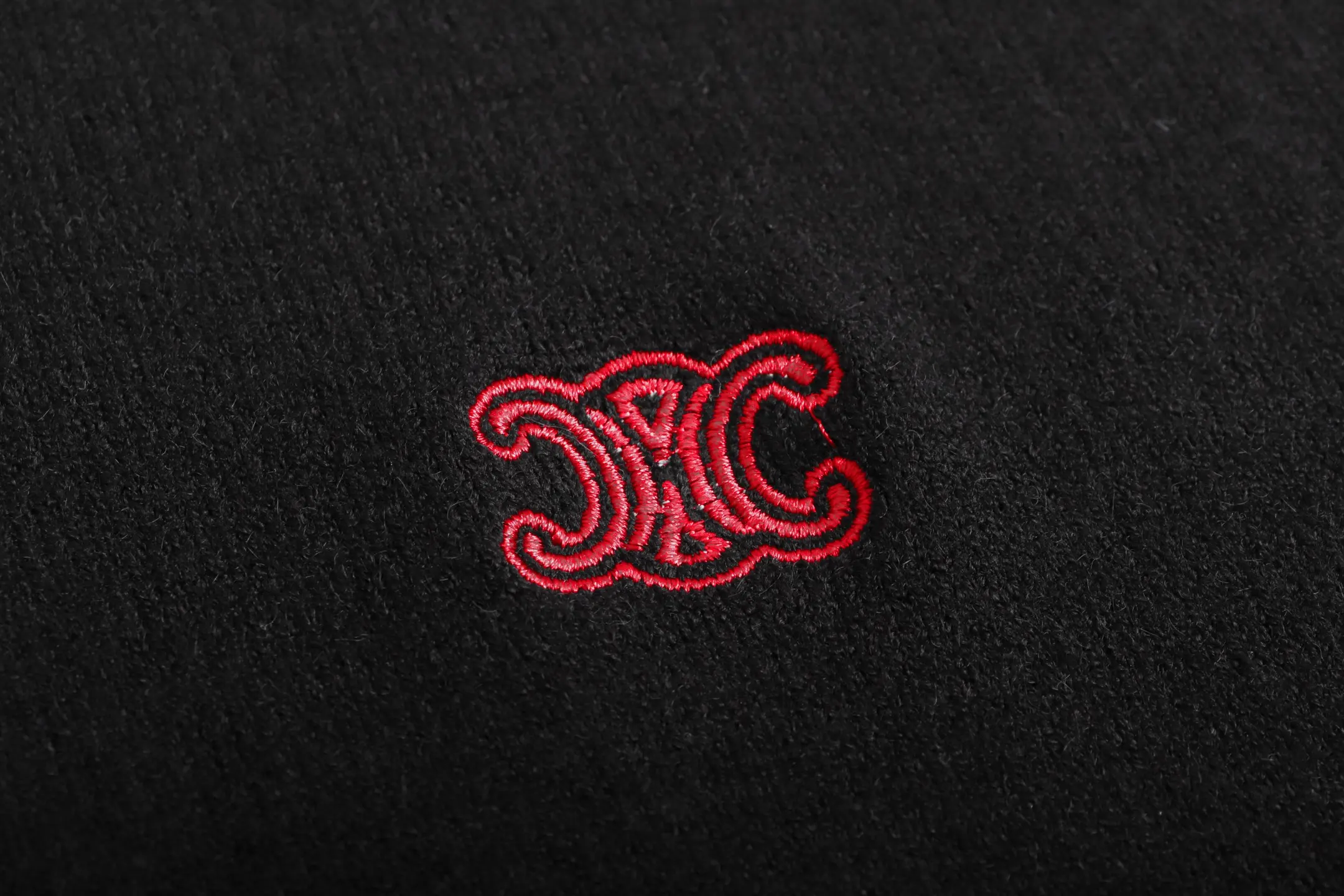 Triomphe Logo Embroidered Wool Sweater D20023350 — view 5