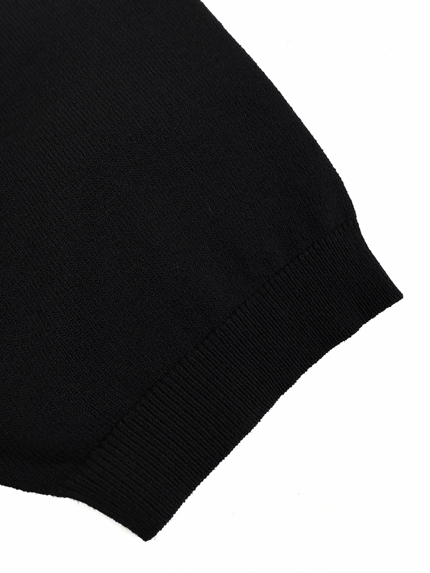 Anagram Embroidered Short-Sleeve Wool Sweater D20022701 — view 6