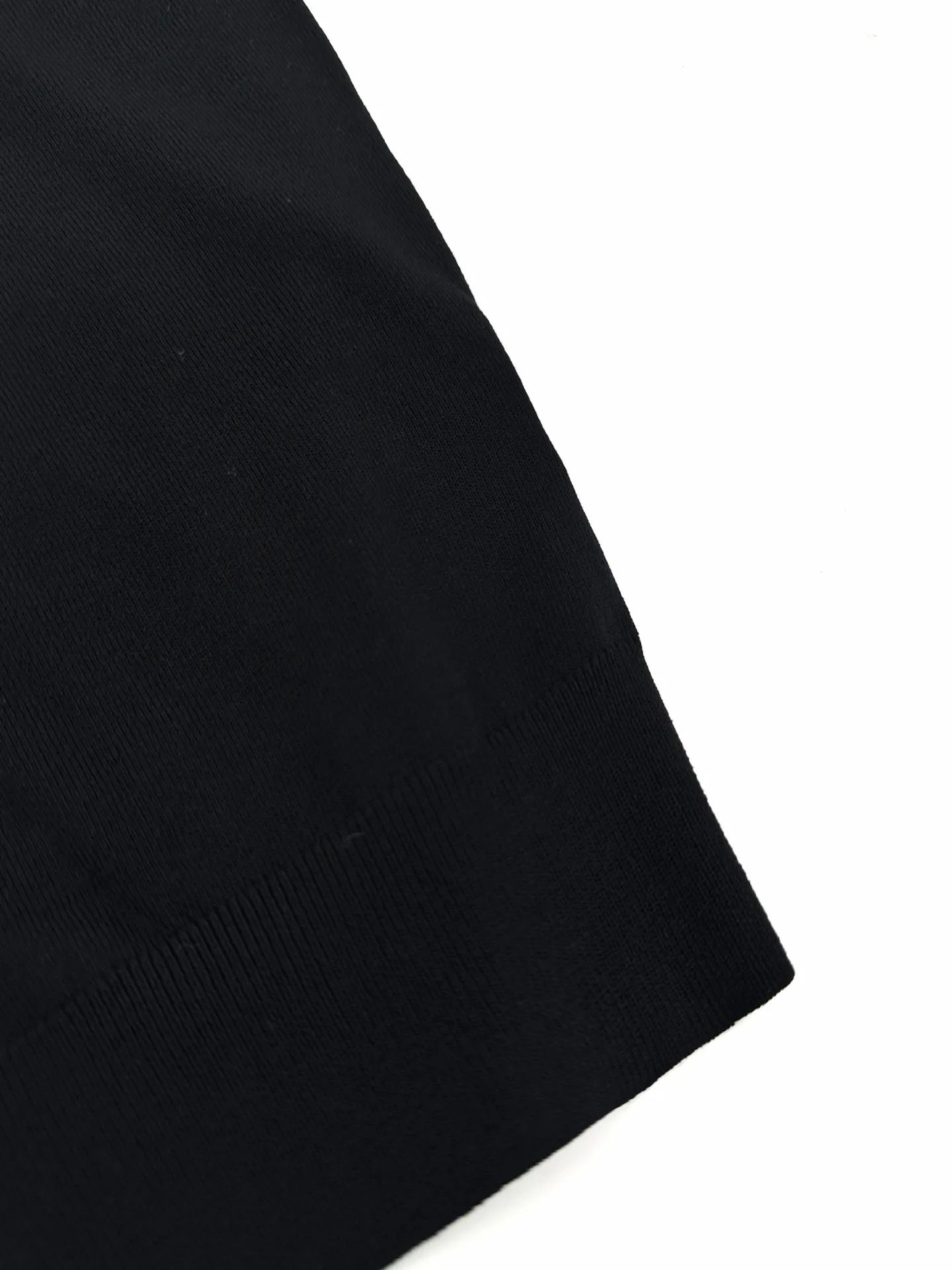 Anagram Embroidered Short-Sleeve Wool Sweater D20022701 — view 8