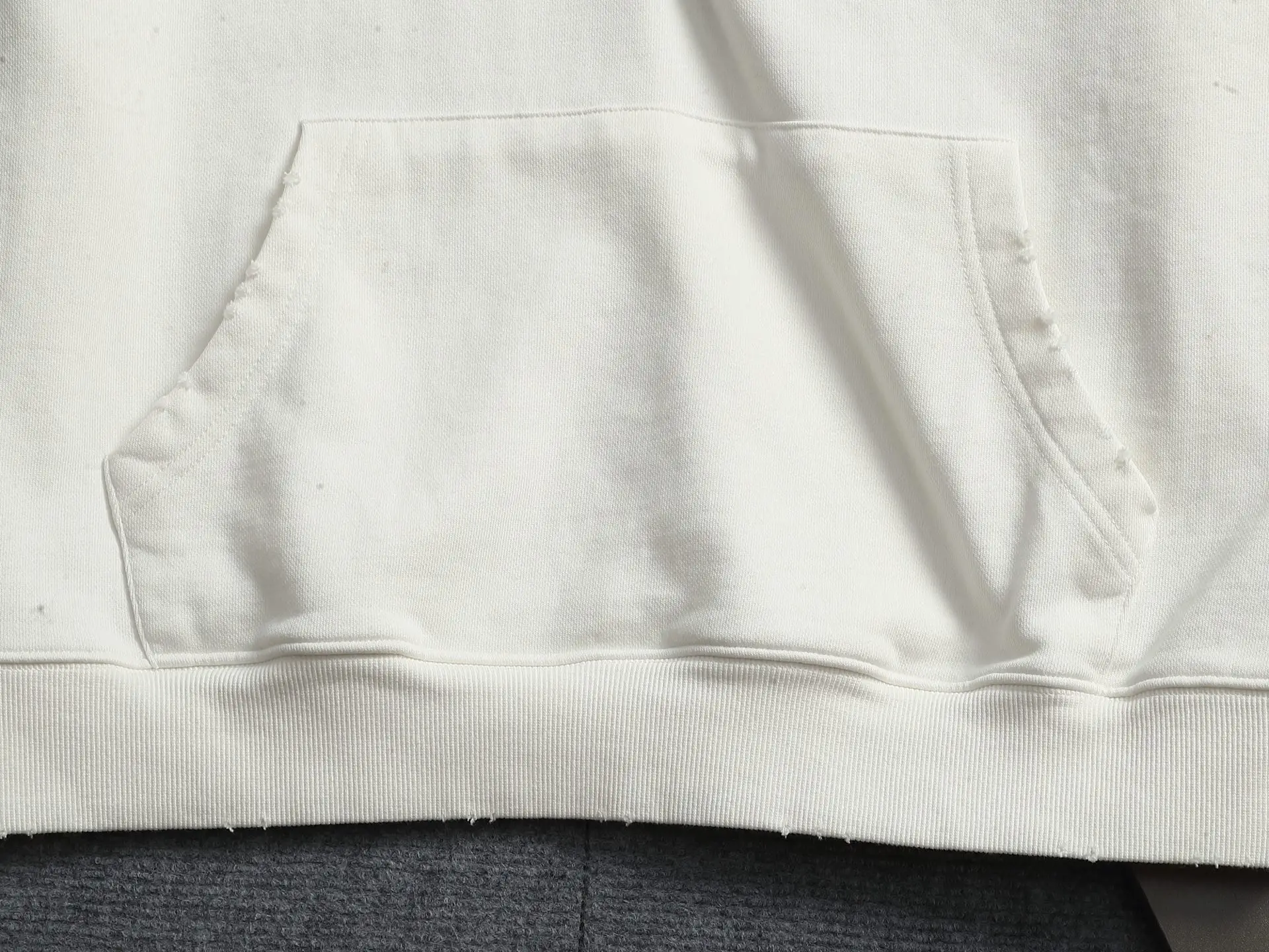 Anagram Logo Embroidered Cotton Hoodie D20023295 — view 3